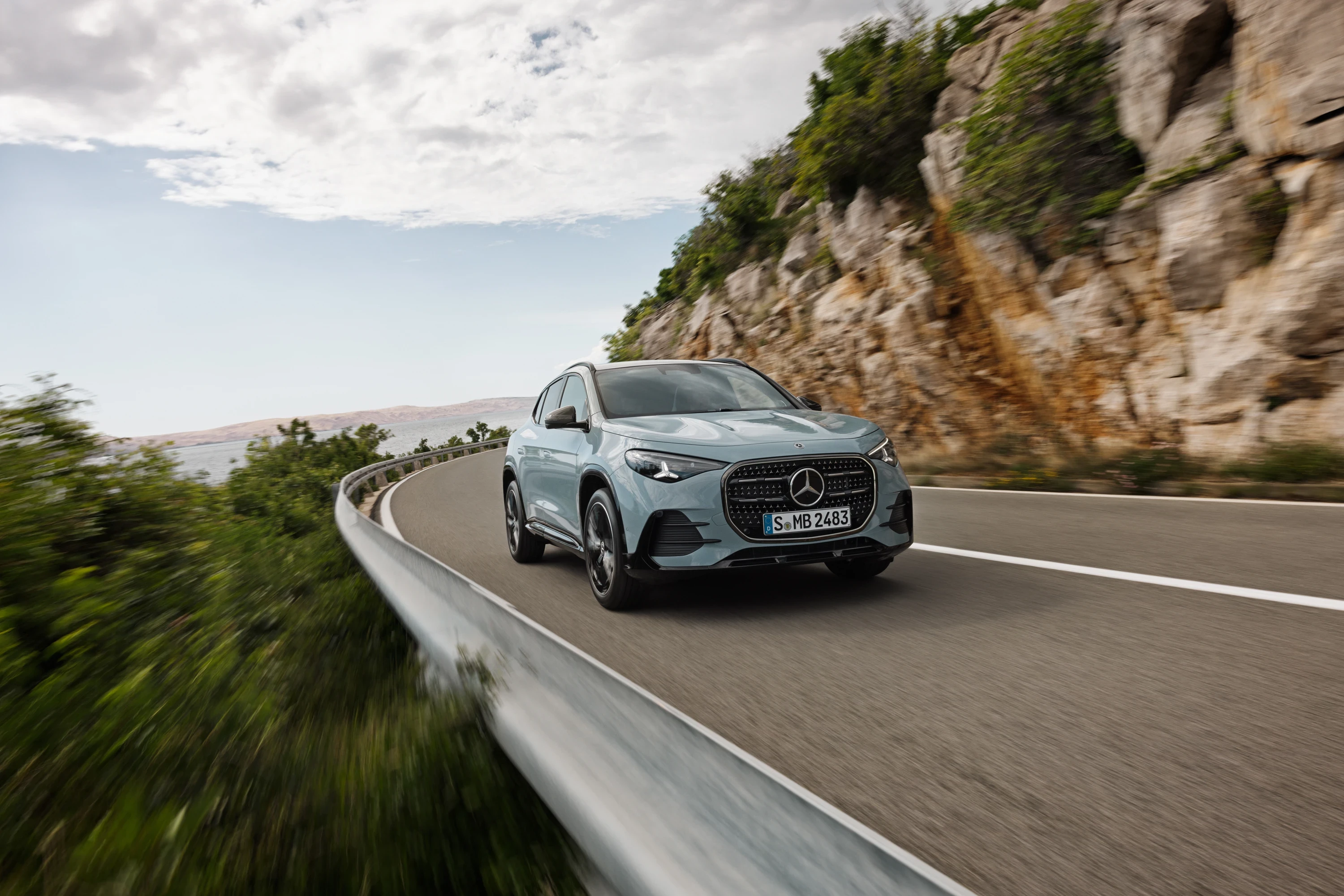 Mercedes GLA 250+ exterior view