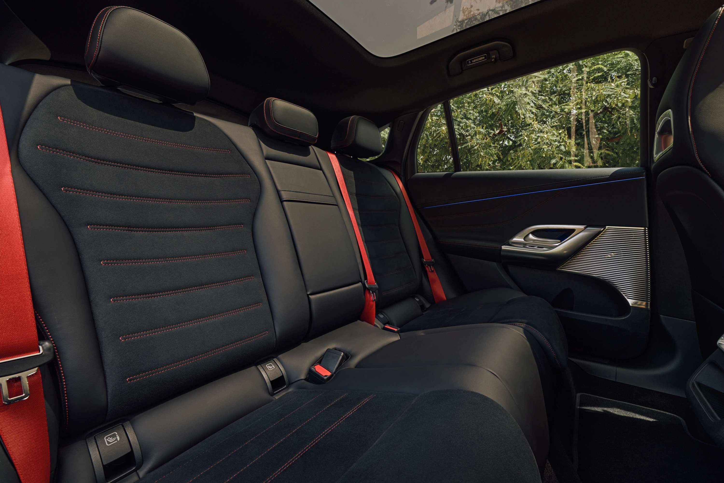 Mercedes GLC 250 secondrowseats view