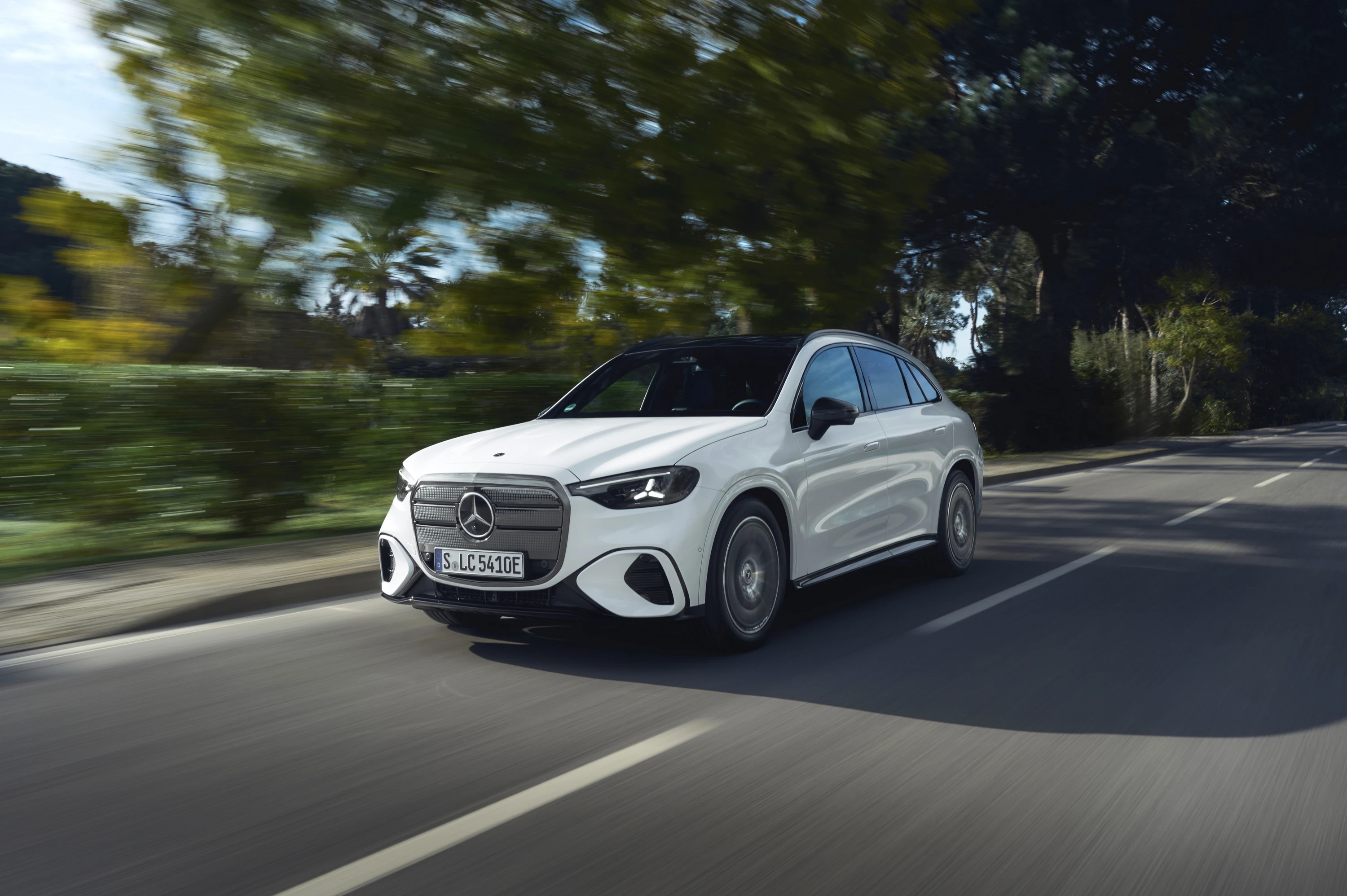 Mercedes GLC 300 4Matic electric vehicle exterior