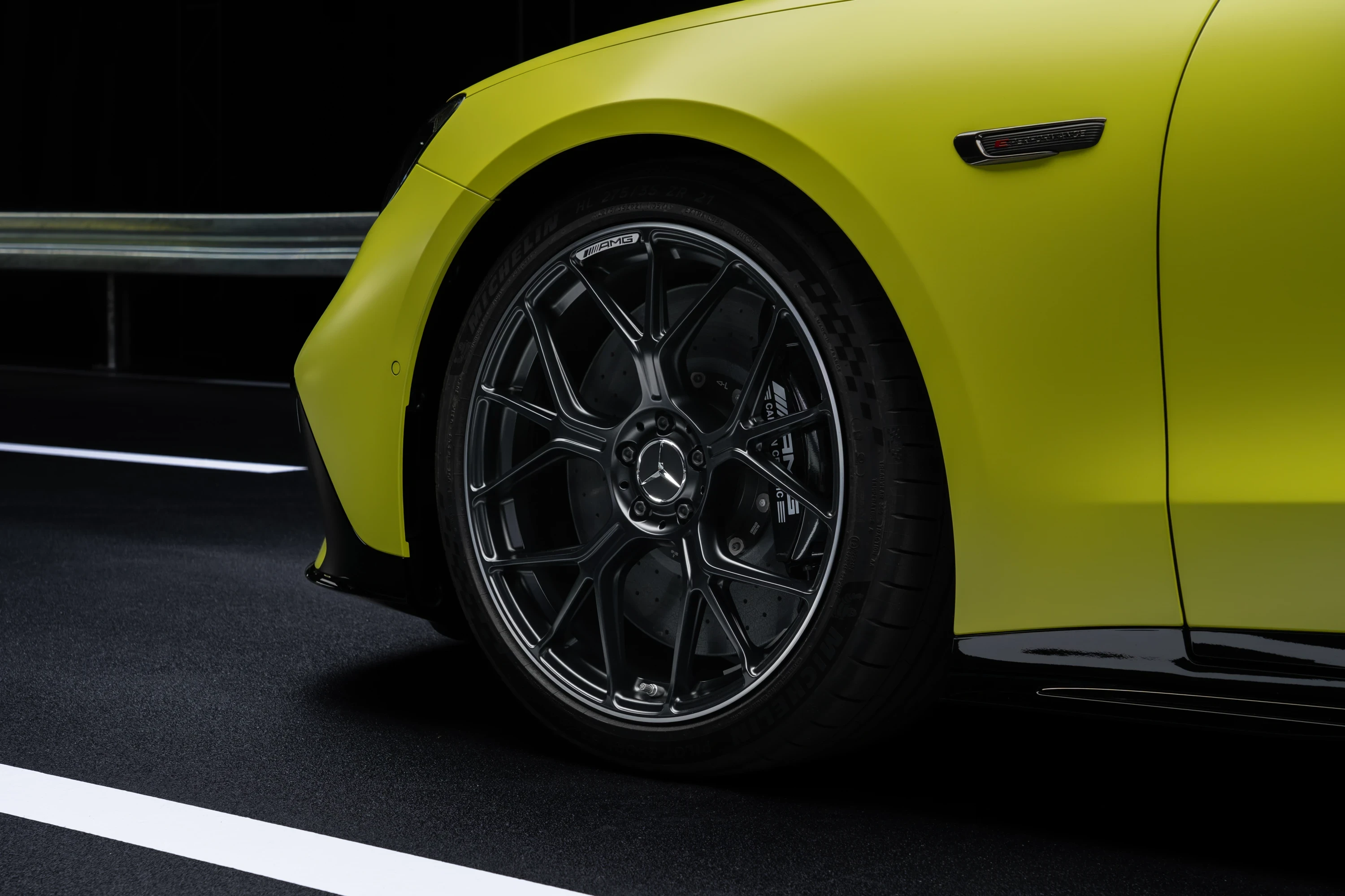 Mercedes GT 53 4-Door Coupé 4MATIC+ wheels view