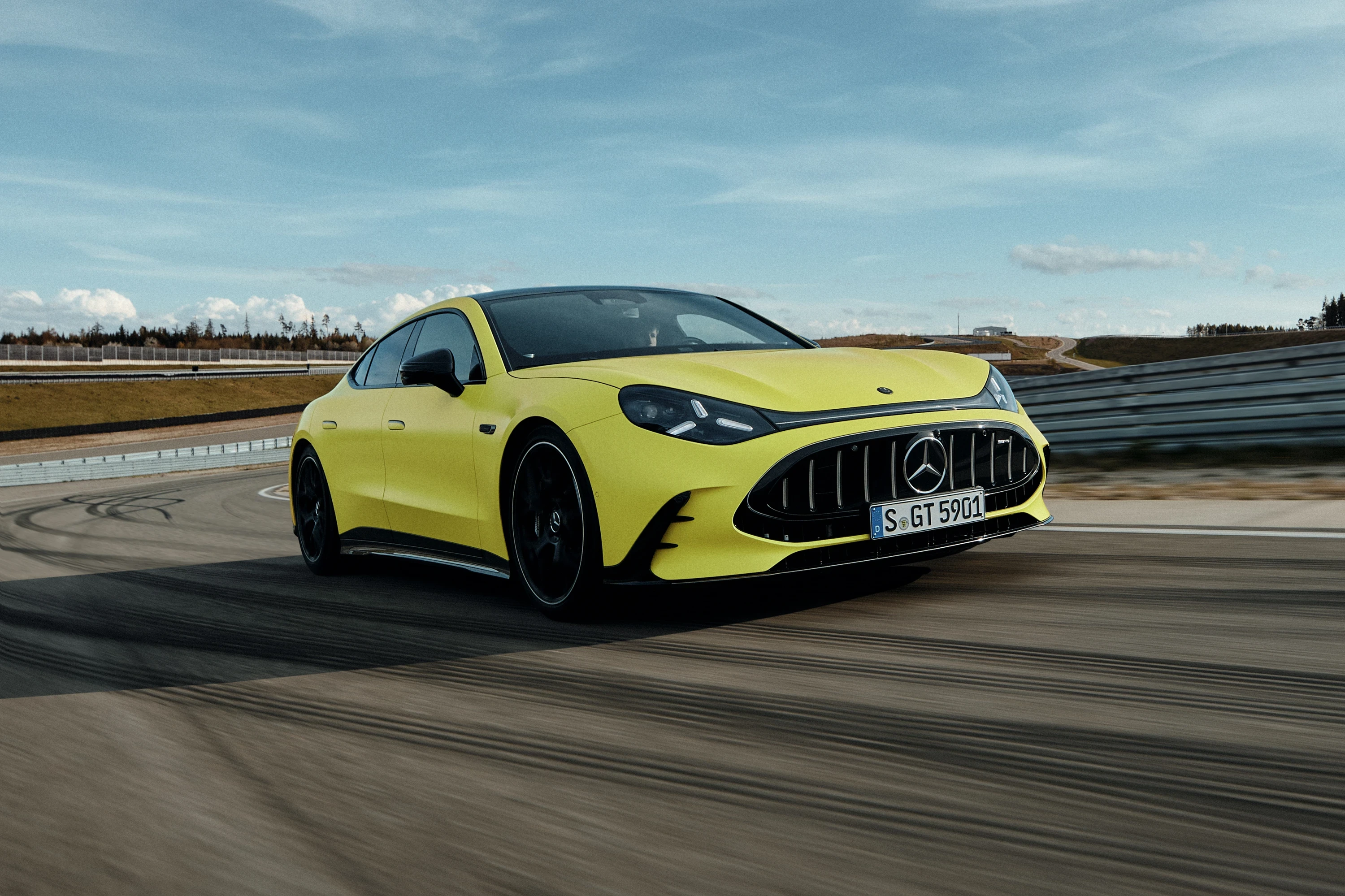 Mercedes GT 53 4-Door Coupé 4MATIC+ dynamic view