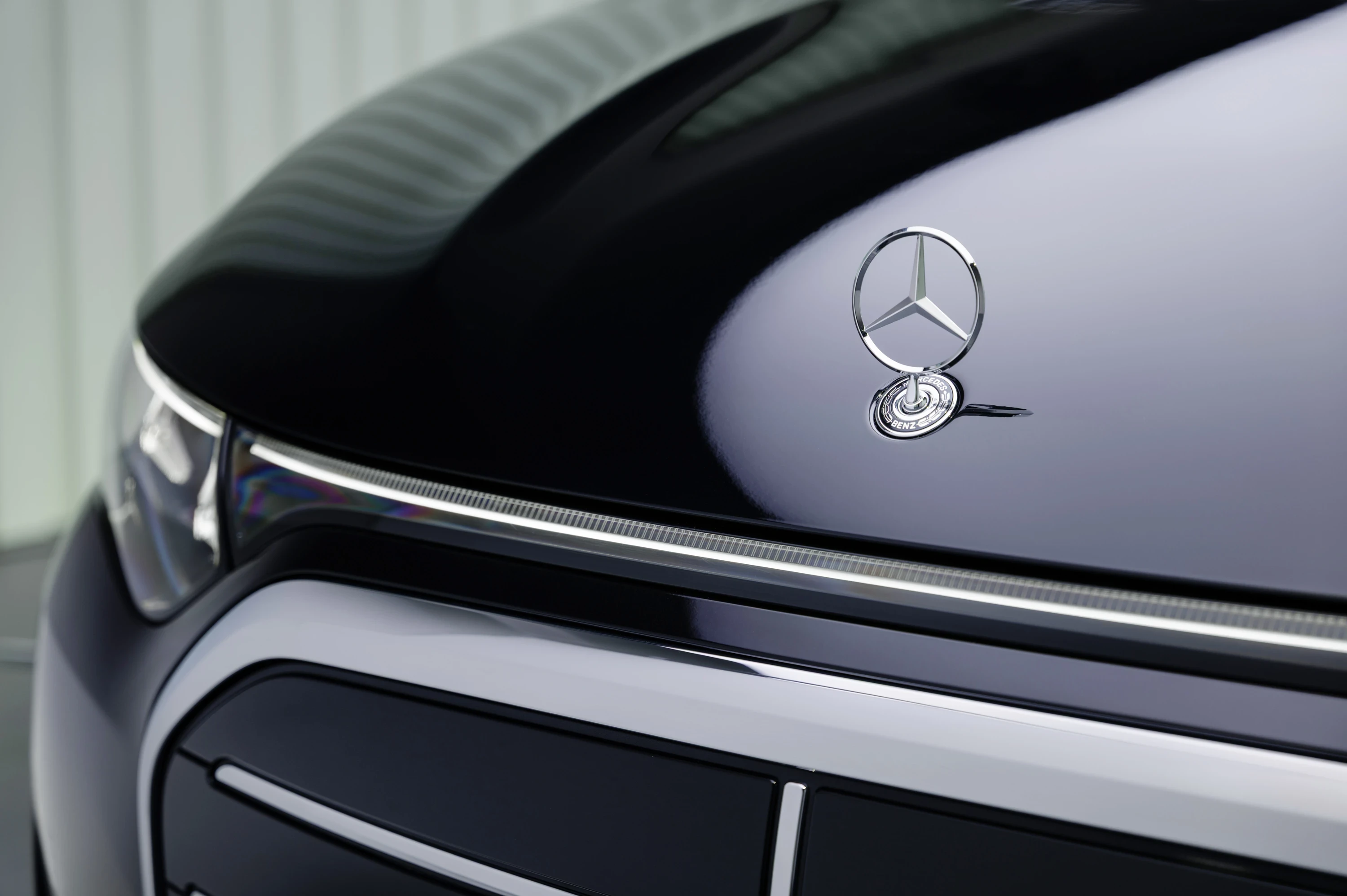 Mercedes VLE 300 details view