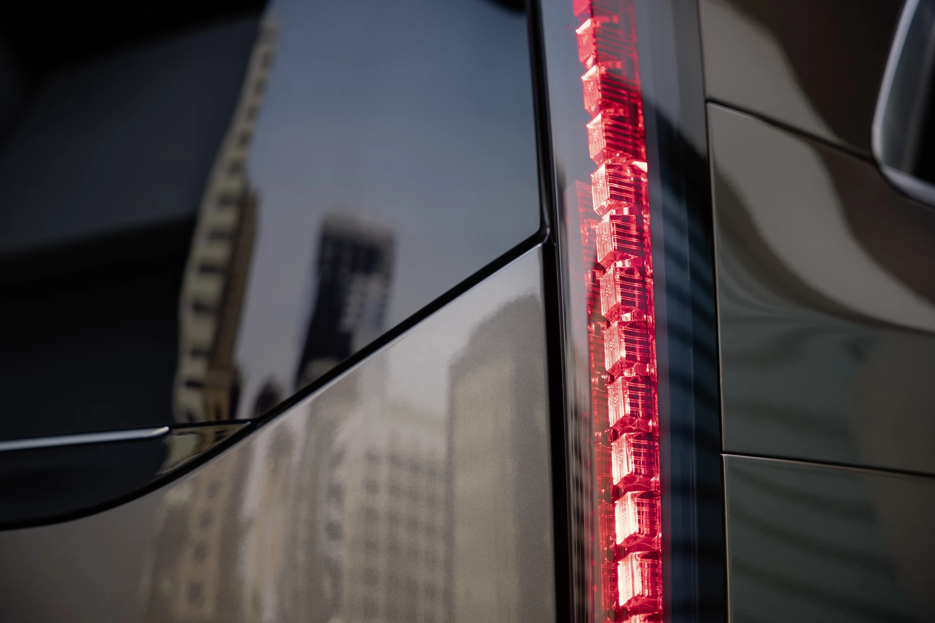 Mercedes VLE 300 taillights view
