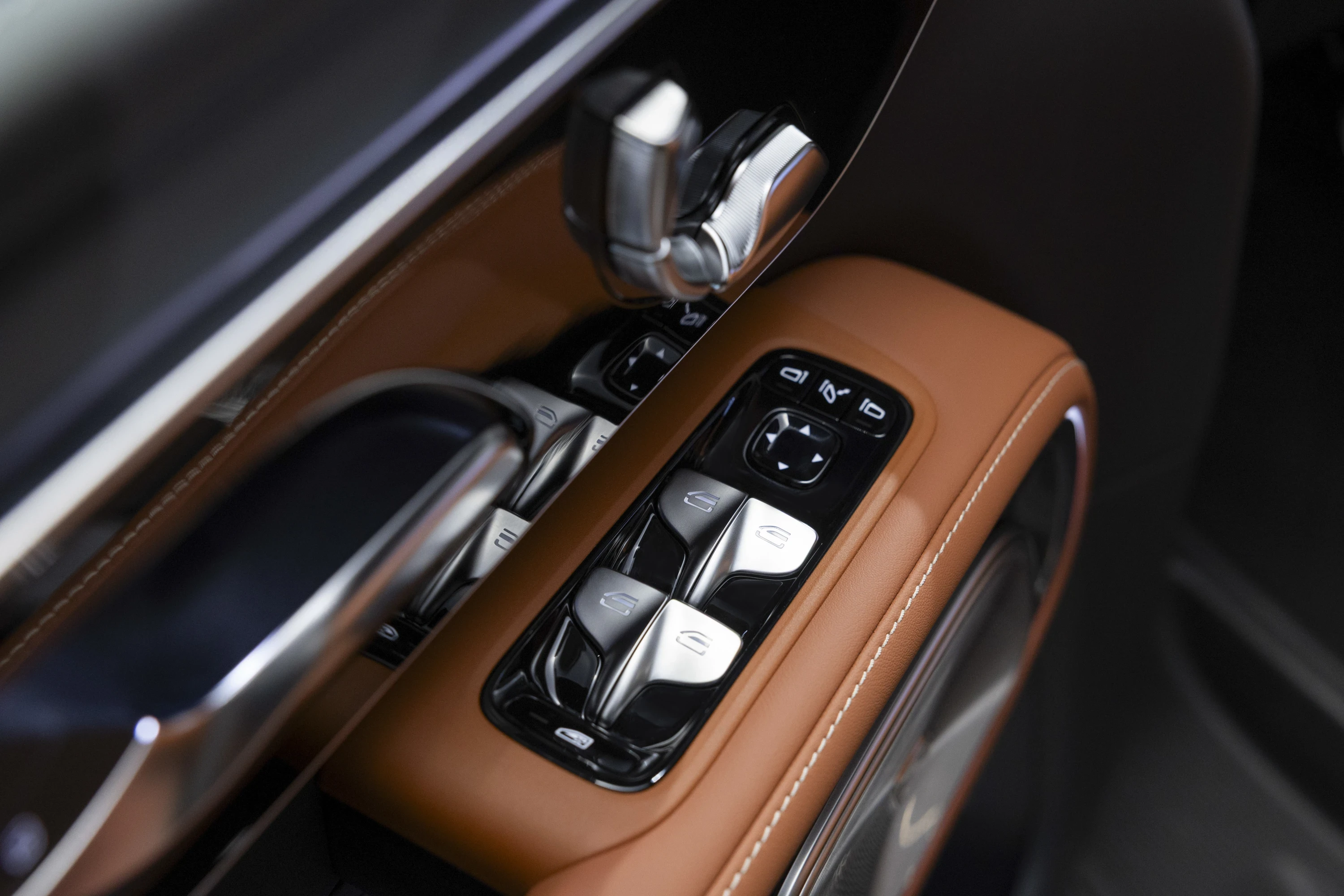 Mercedes VLE 300 details view