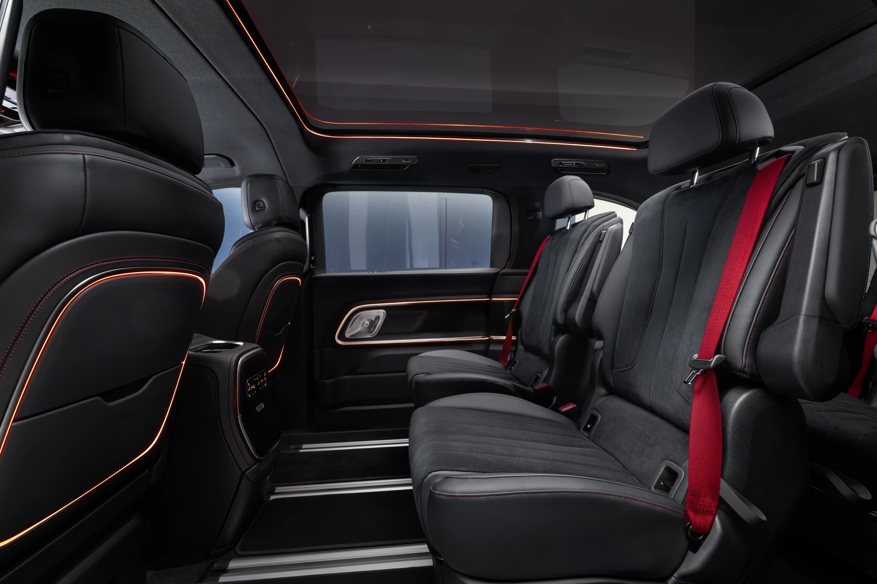 Mercedes VLE 300 secondrowseats view