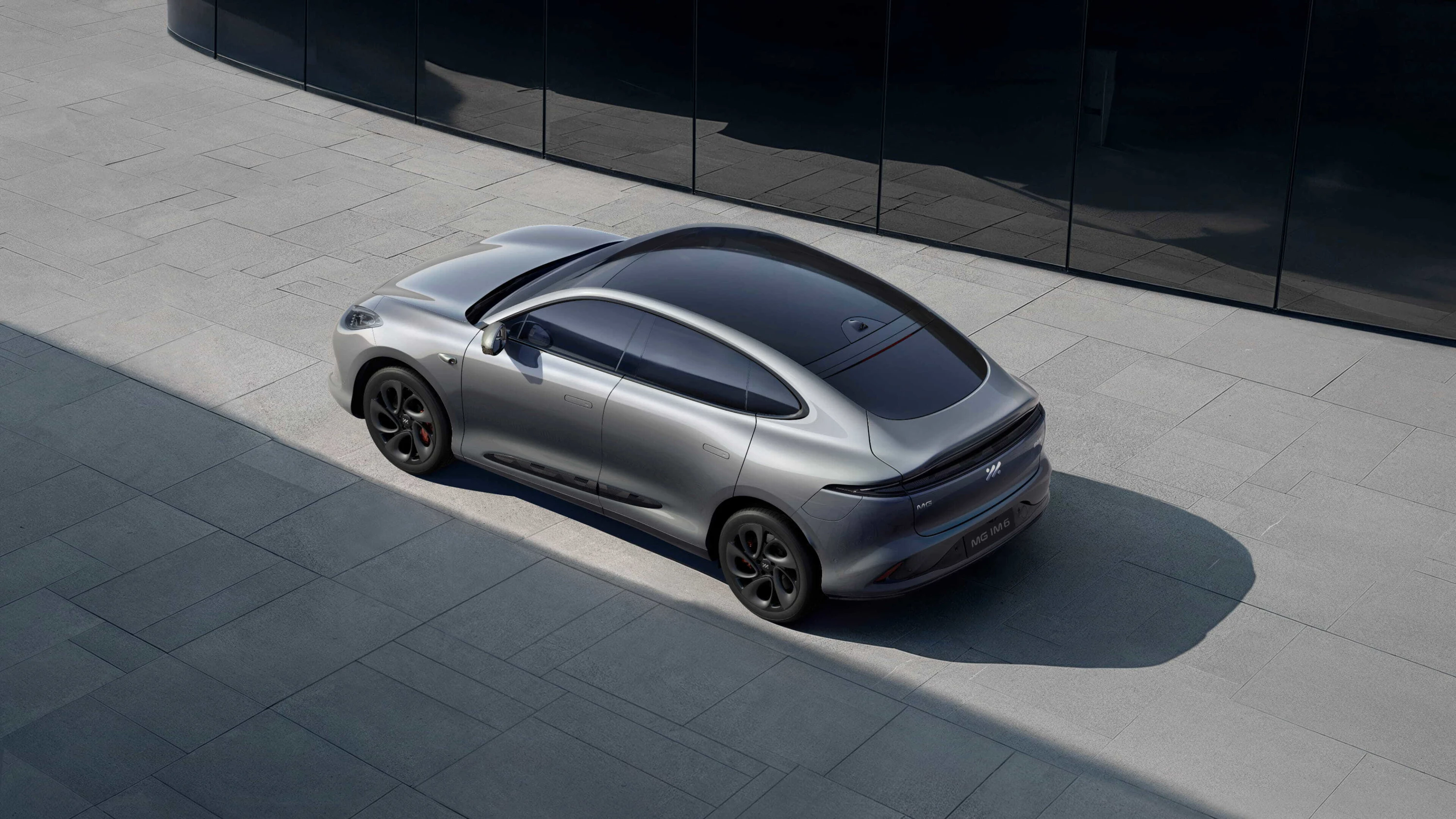 MG IM6 Performance exterior view