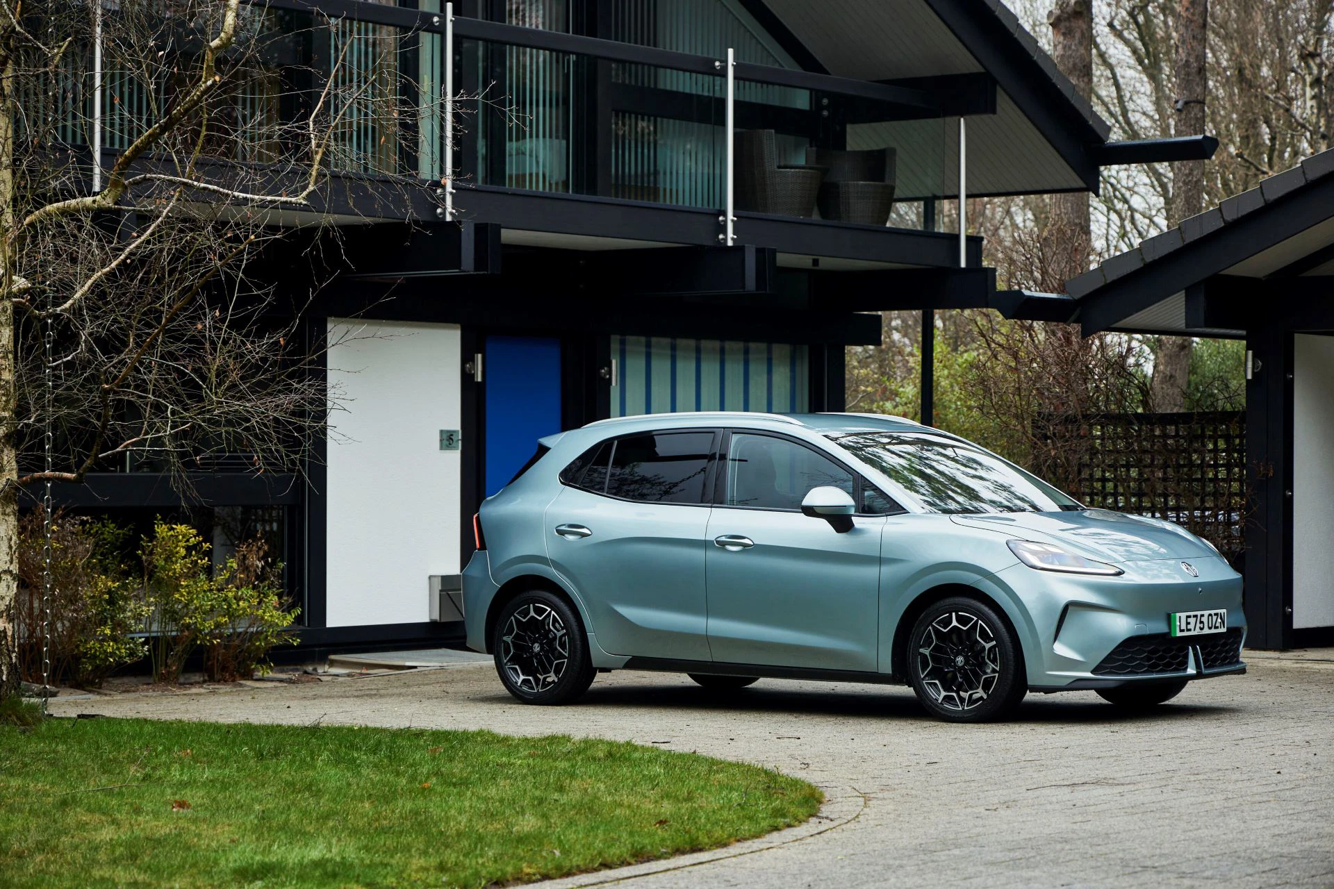 MG MG4 Urban Comfort Standard Range electric vehicle