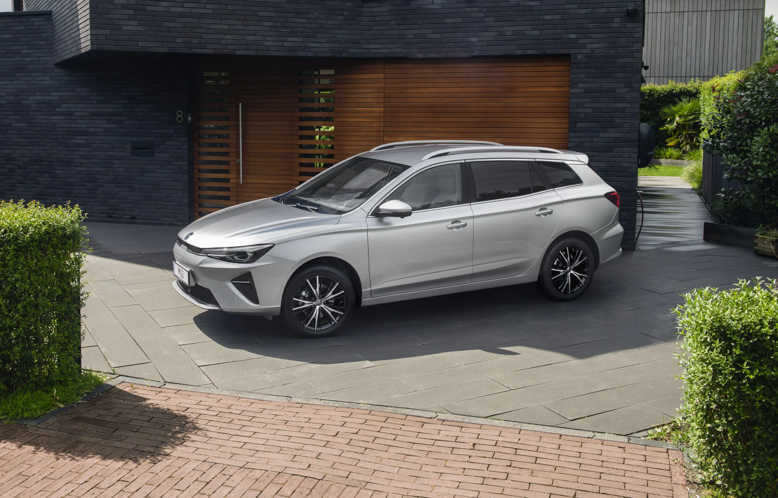 MG MG5 Electric Standard Range electric vehicle