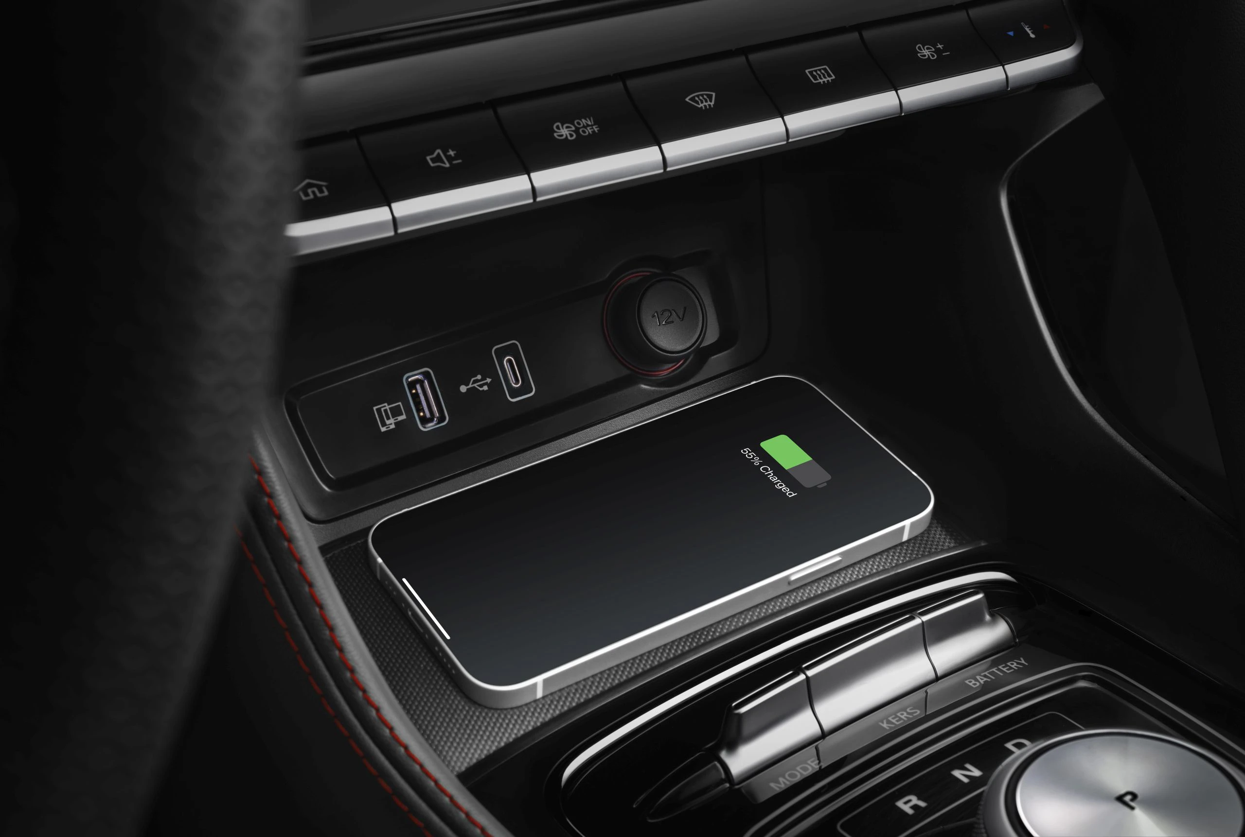 MG ZS EV Standard Range interior view