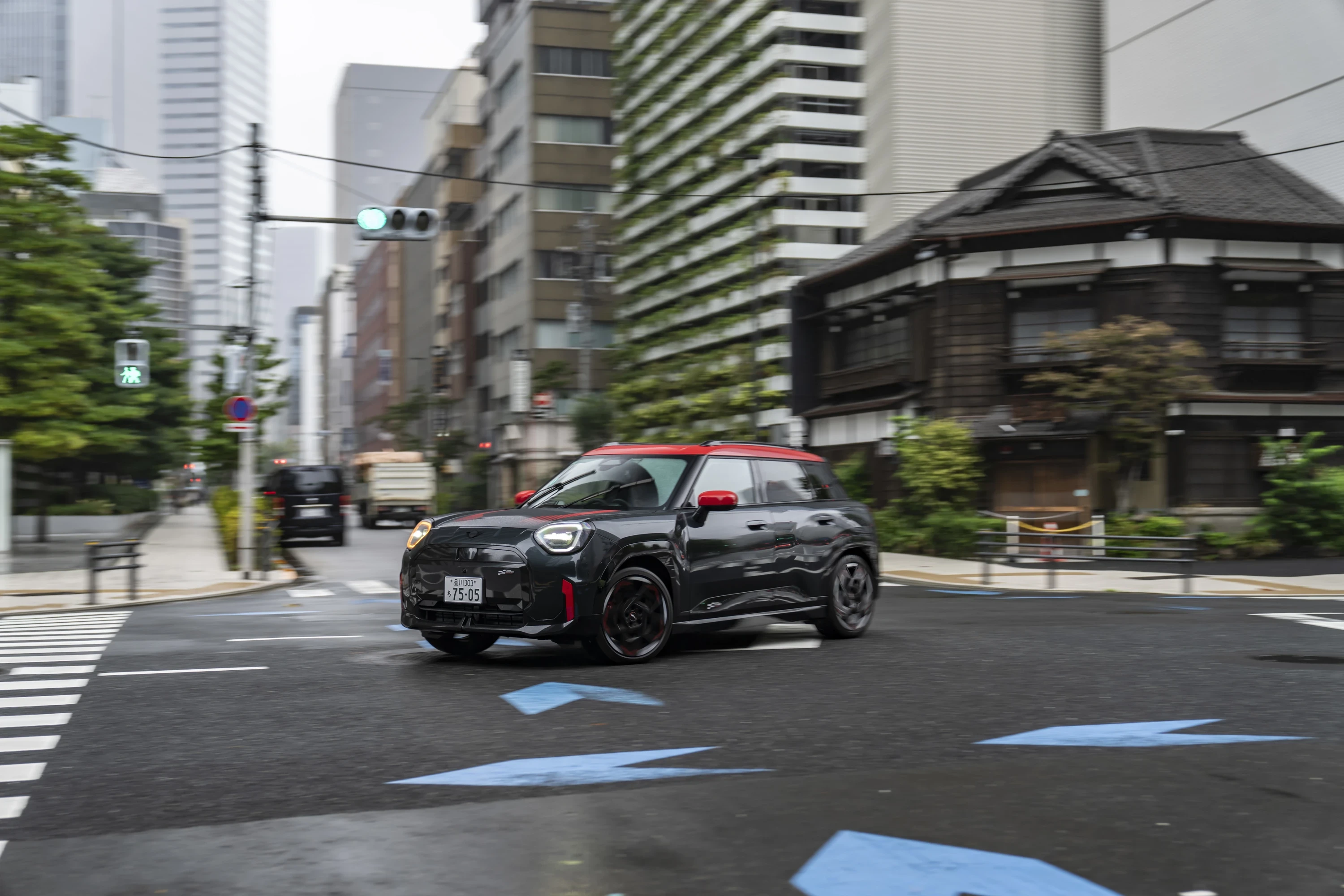 Mini Aceman JCW exterior view