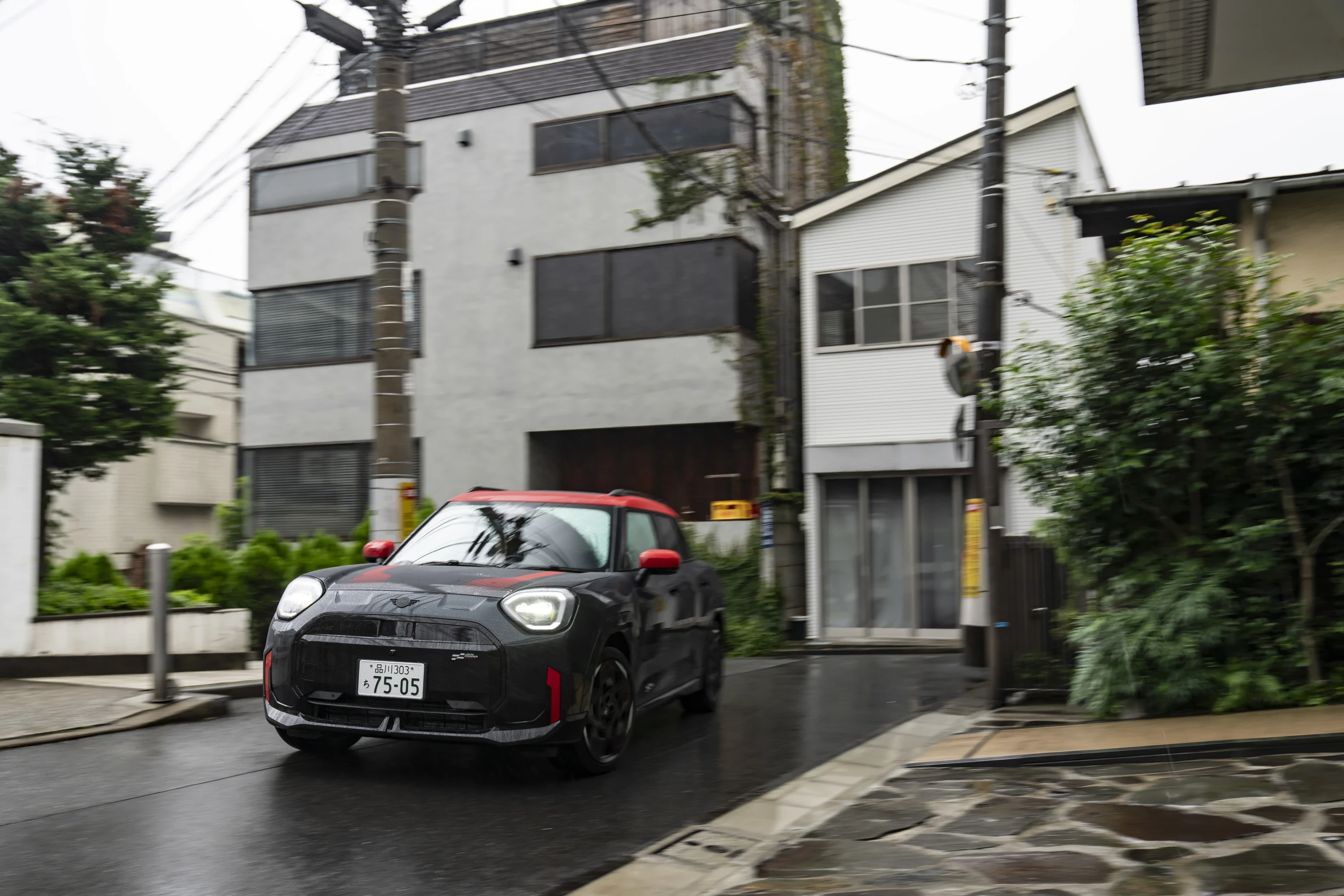 Mini Aceman JCW exterior view