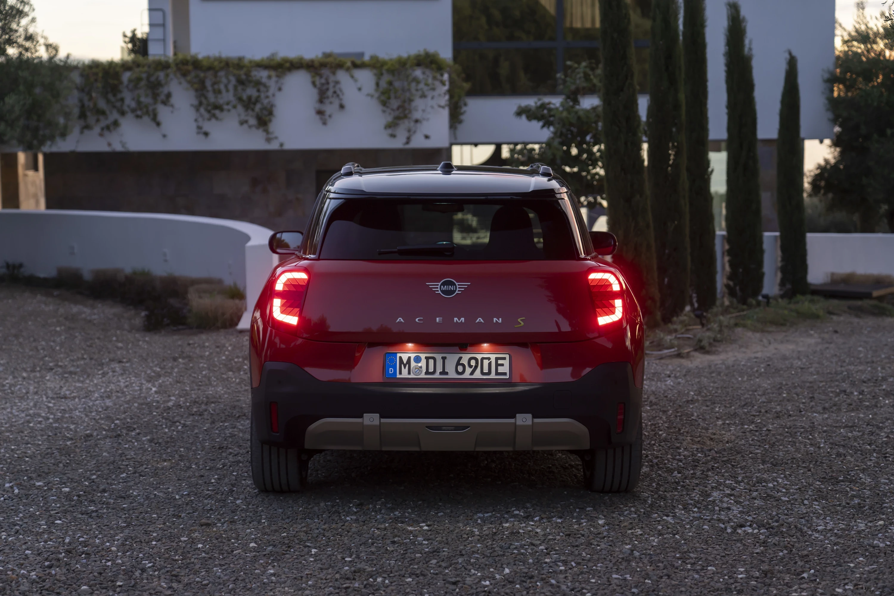 Mini Aceman SE exterior view