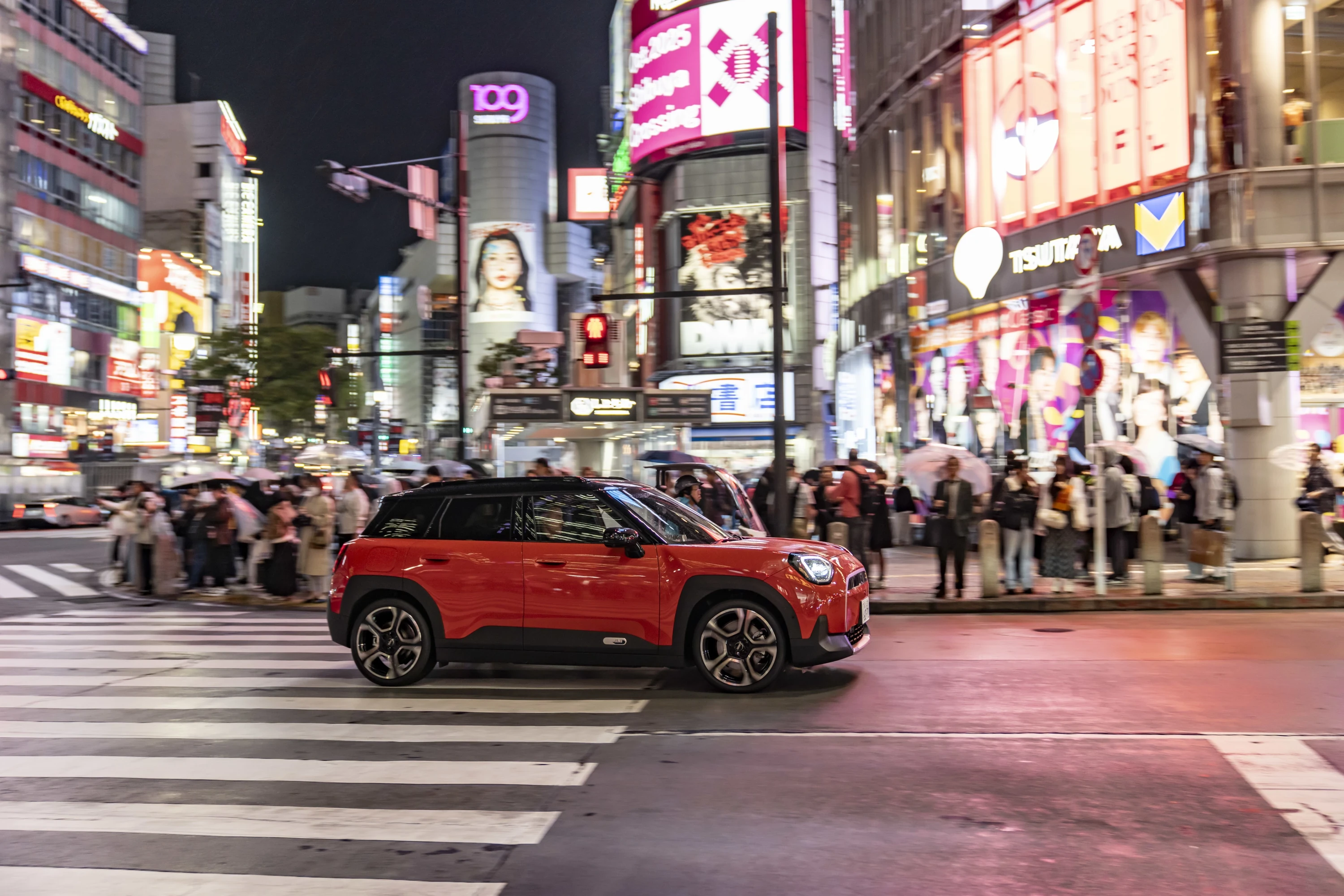 Mini Aceman SE exterior view
