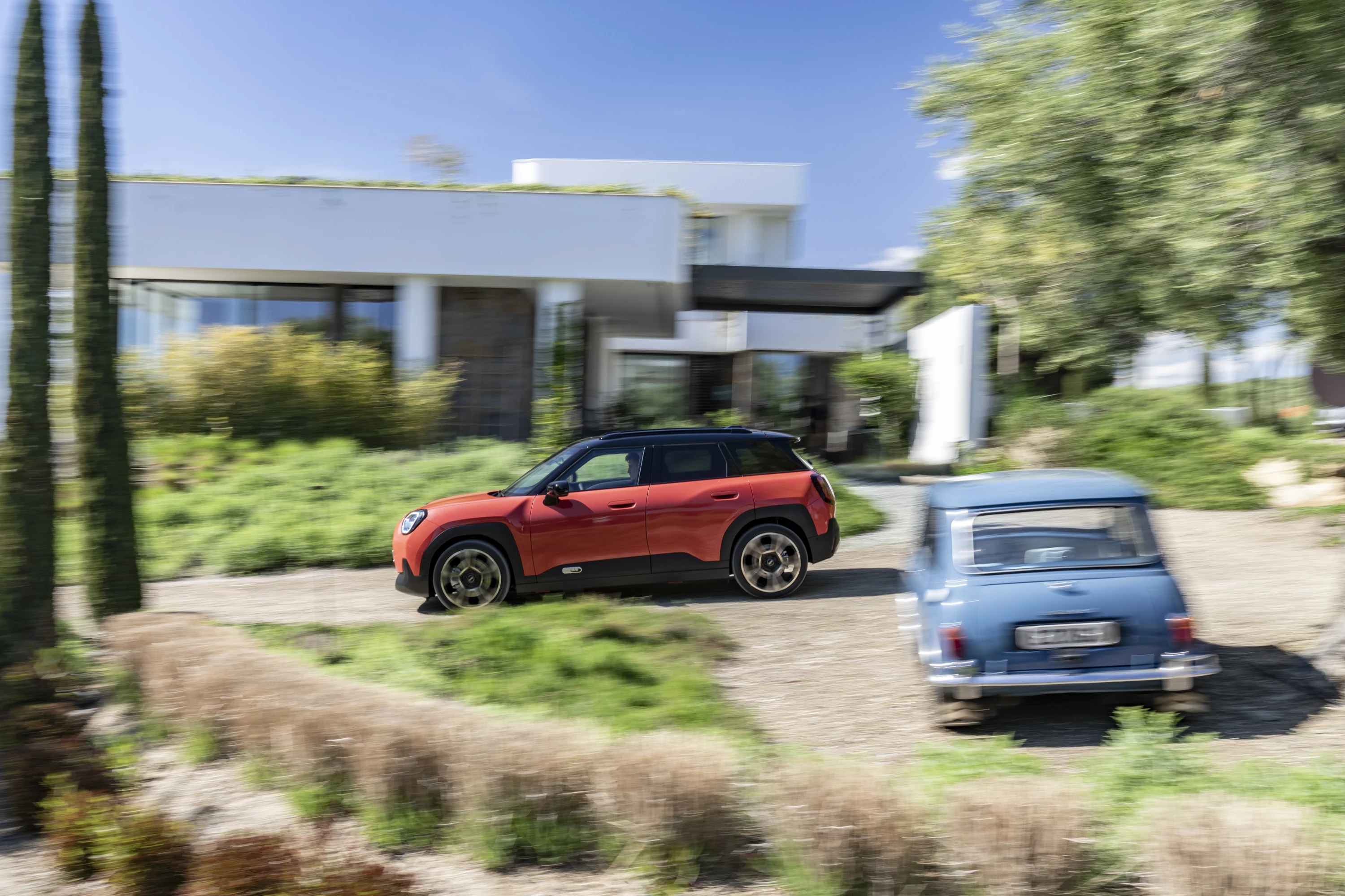 Mini Aceman SE exterior view