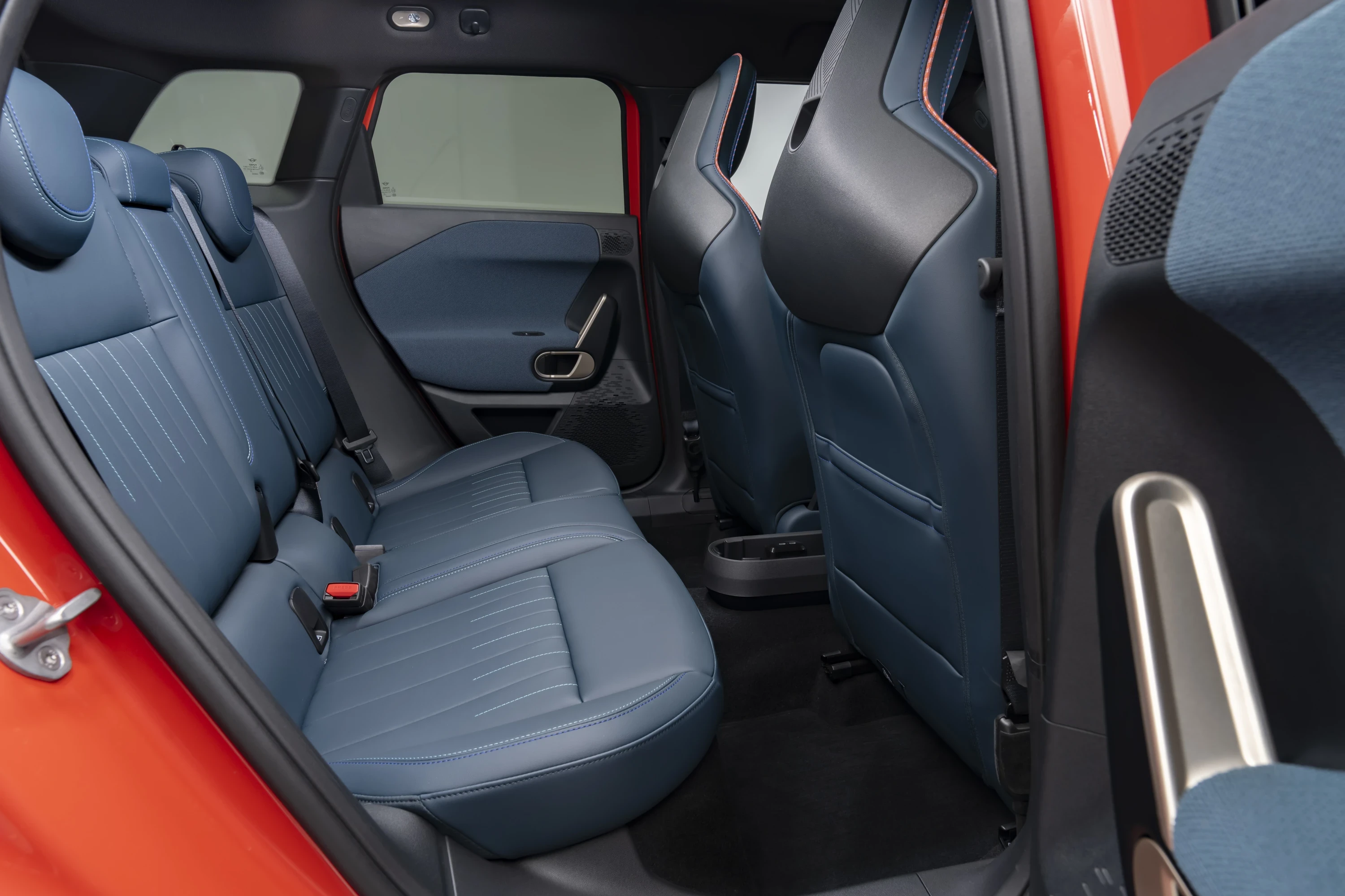 Mini Aceman SE secondrowseats view