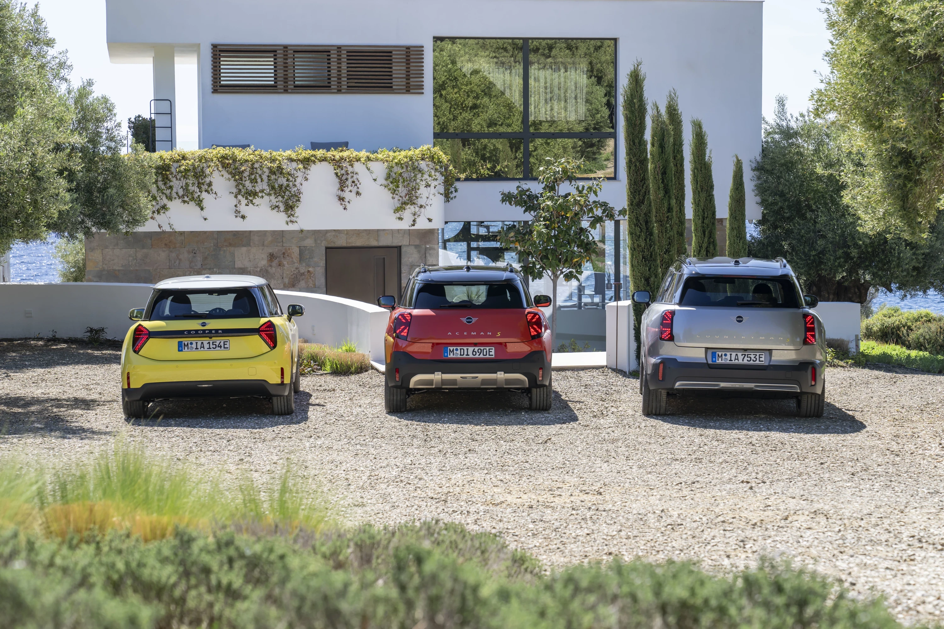Mini Aceman SE exterior view
