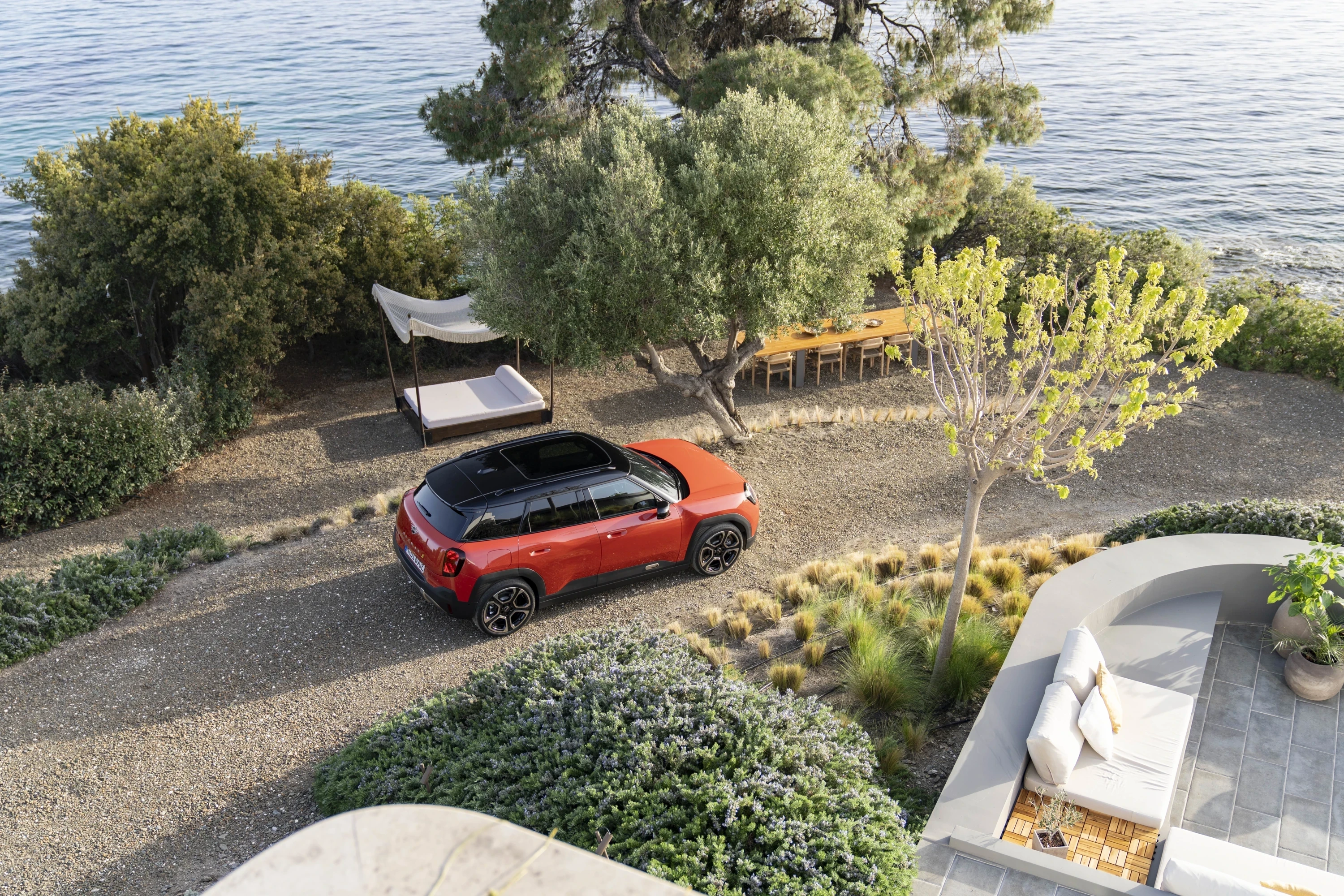 Mini Aceman SE exterior view