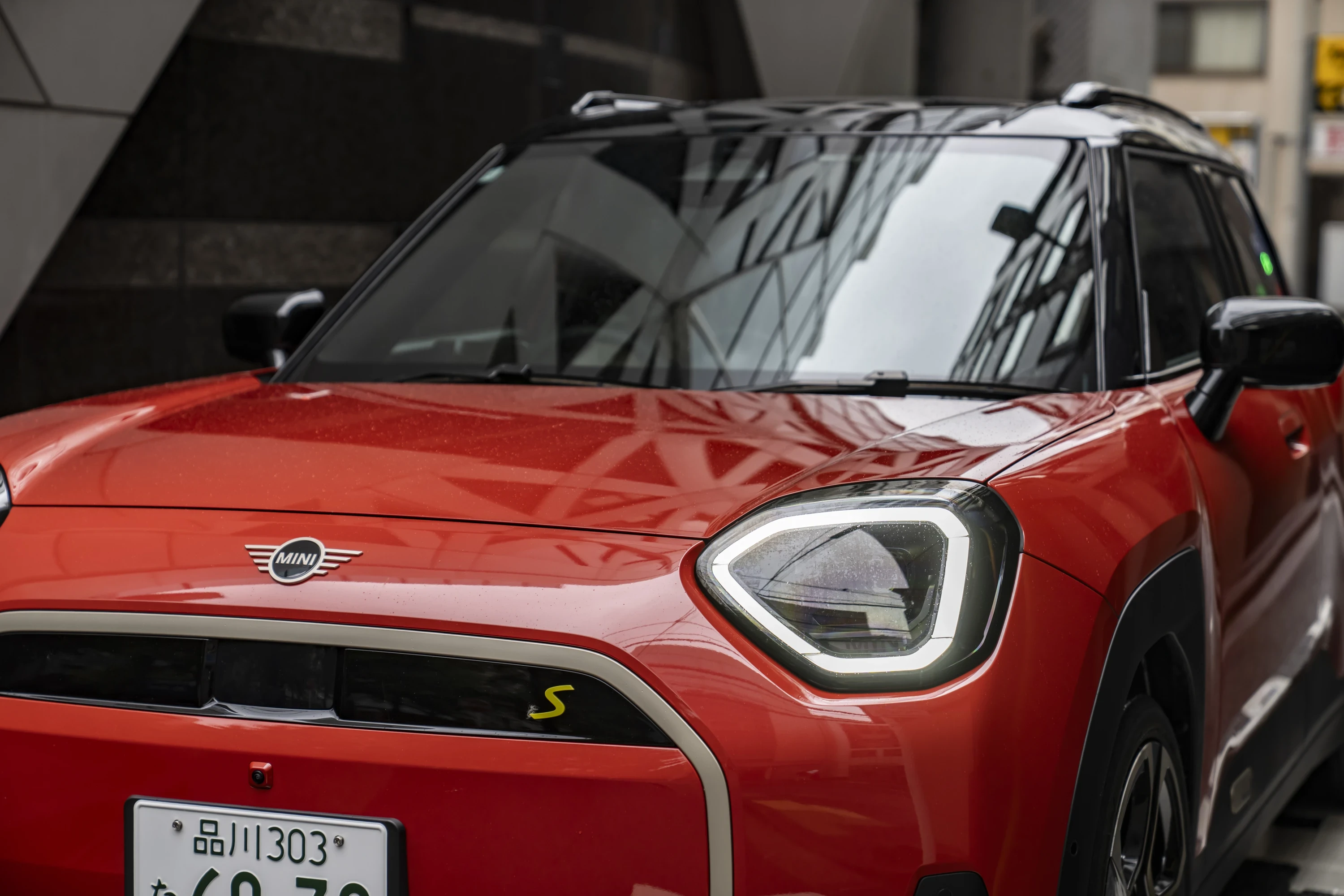 Mini Aceman SE exterior view