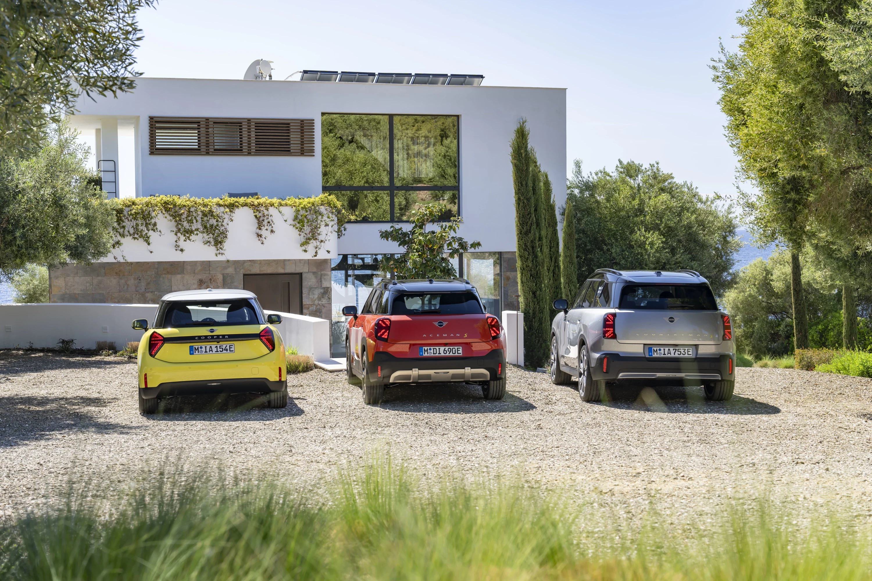 Mini Aceman SE exterior view