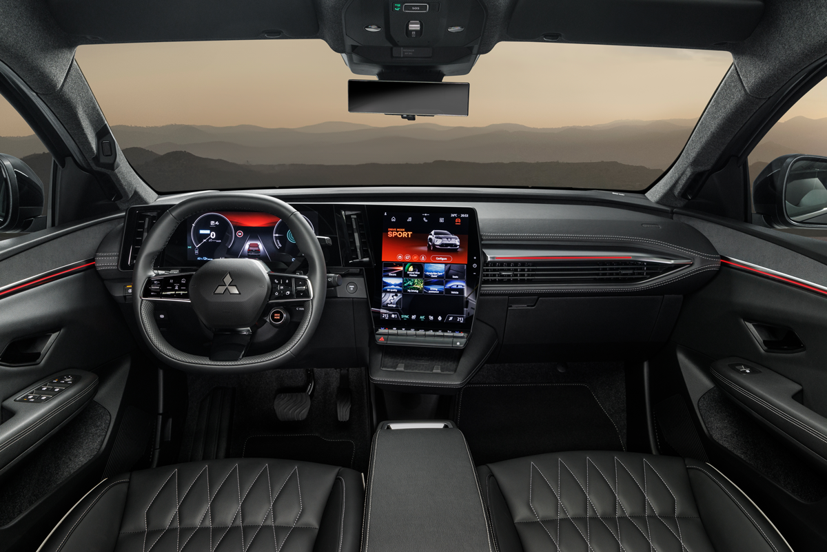Mitsubishi Eclipse Cross 87 kWh Long Range interior view