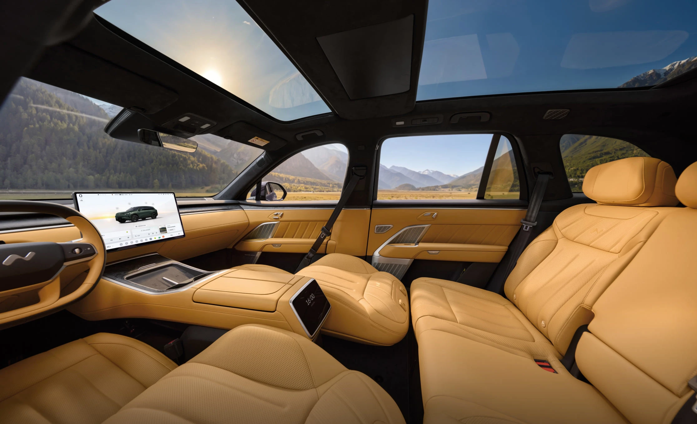 Onvo L80 RWD 85 kWh interior view