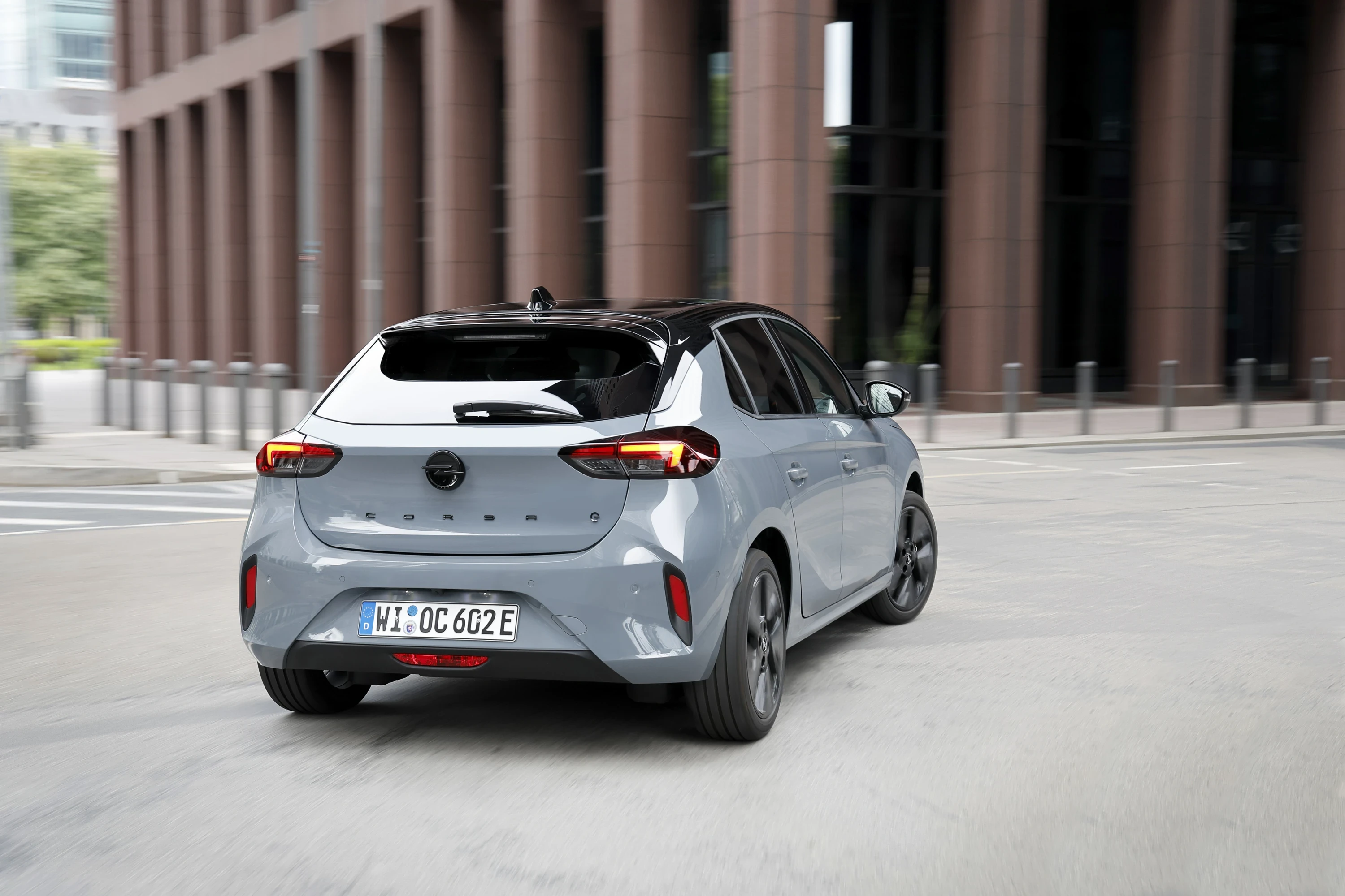 Opel Corsa Electric 50 kWh exterior view