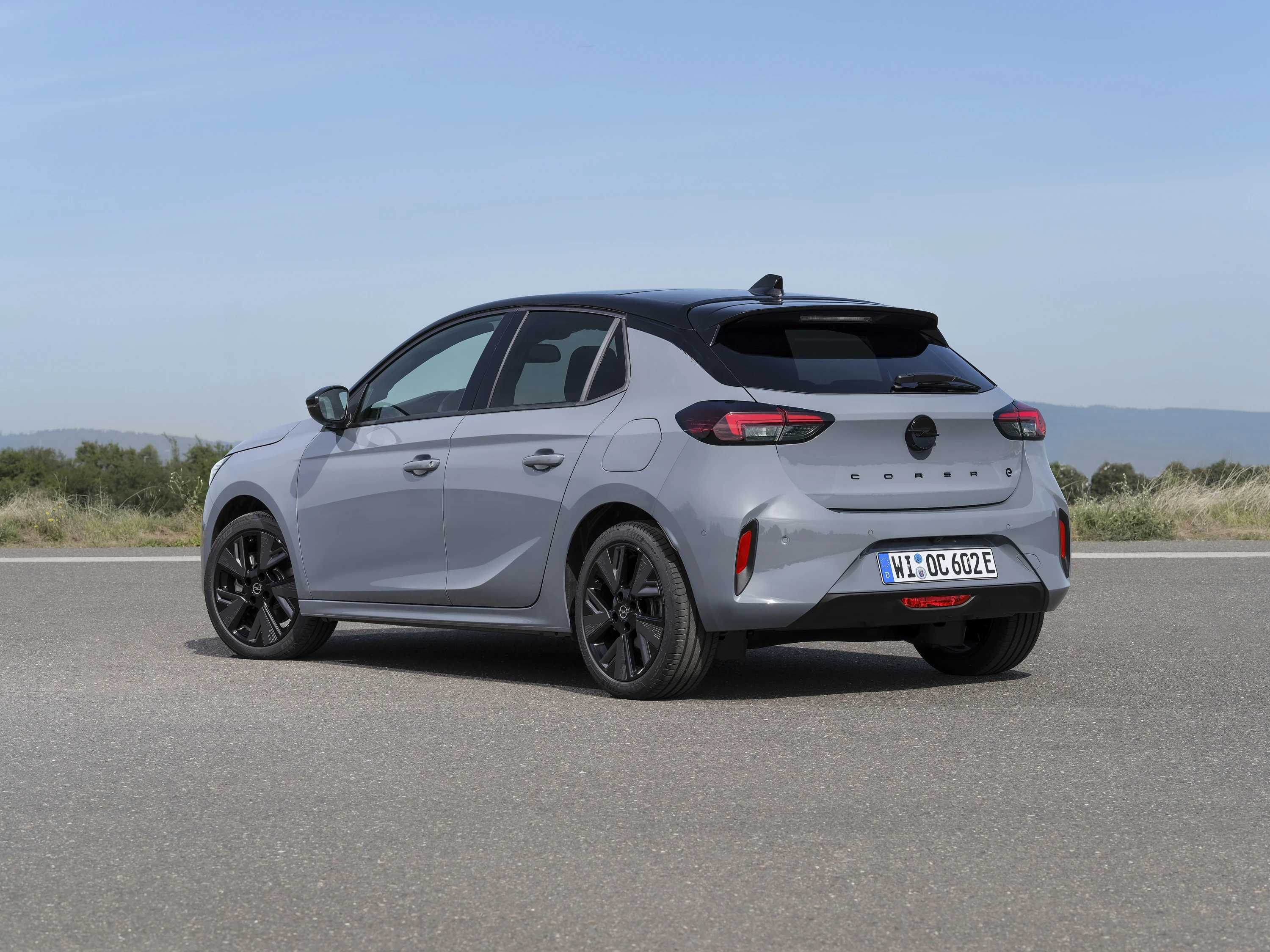 Opel Corsa Electric 50 kWh exterior view
