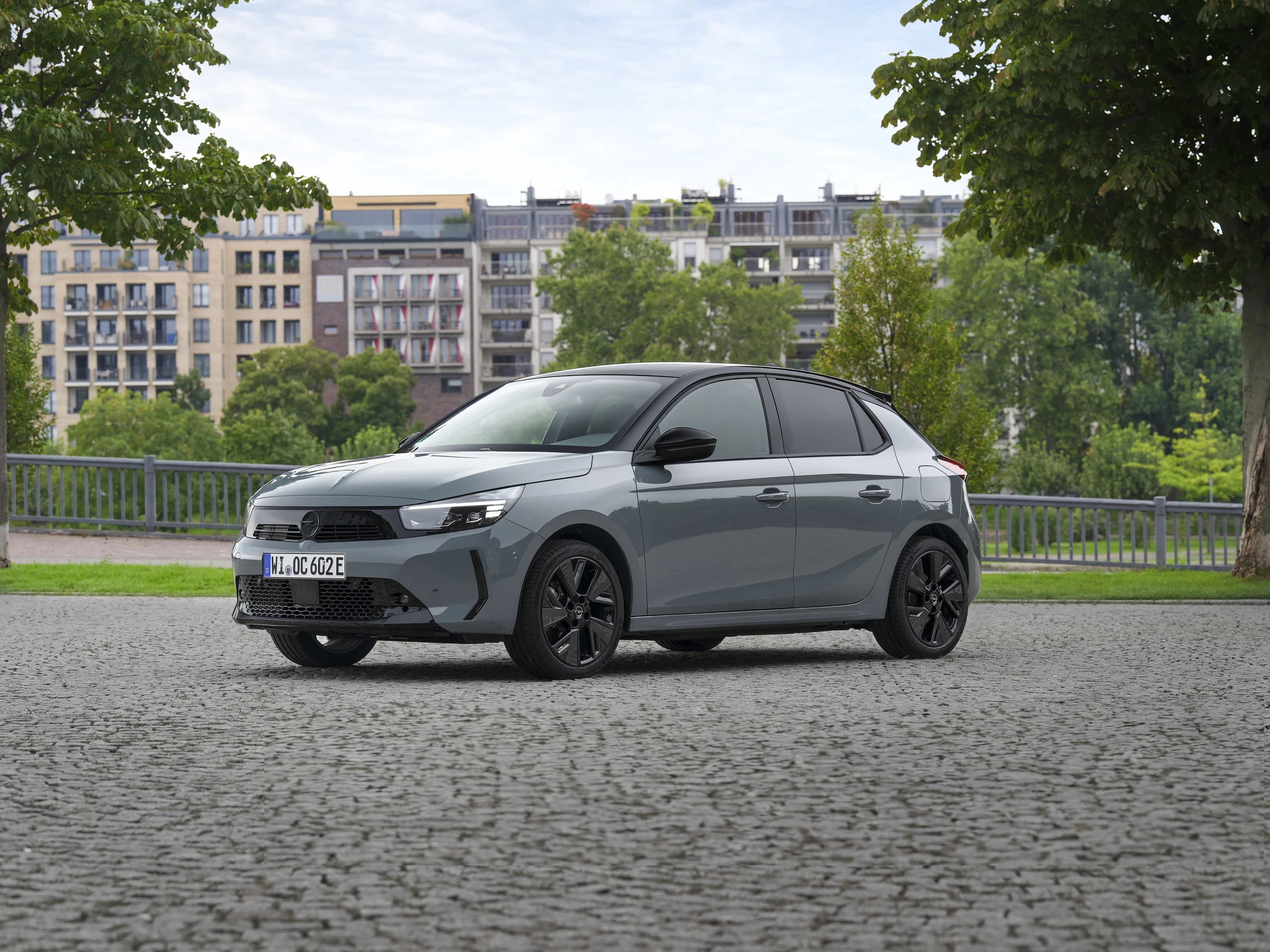 Opel Corsa Electric 50 kWh exterior view