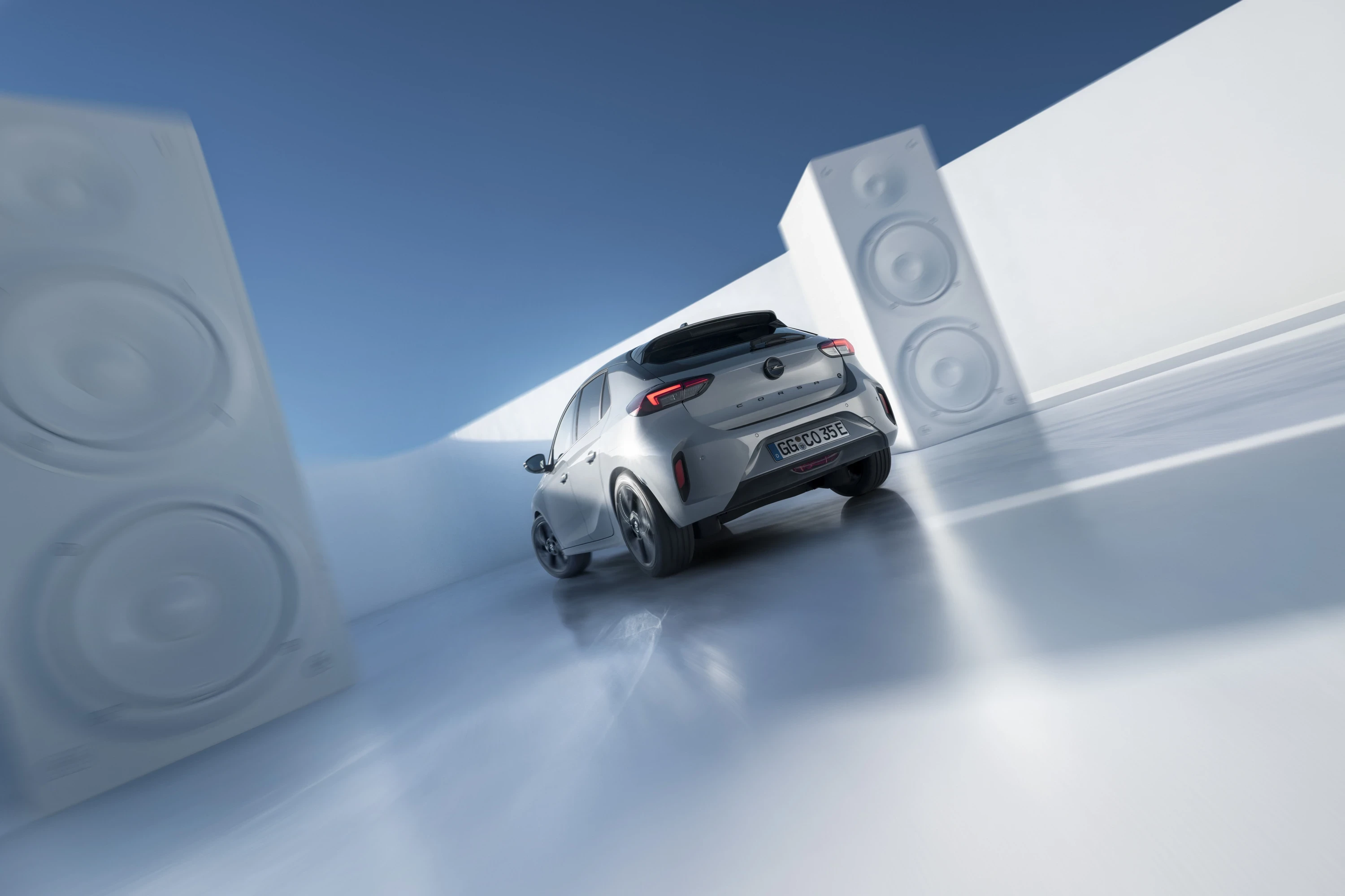 Opel Corsa Electric 50 kWh exterior view