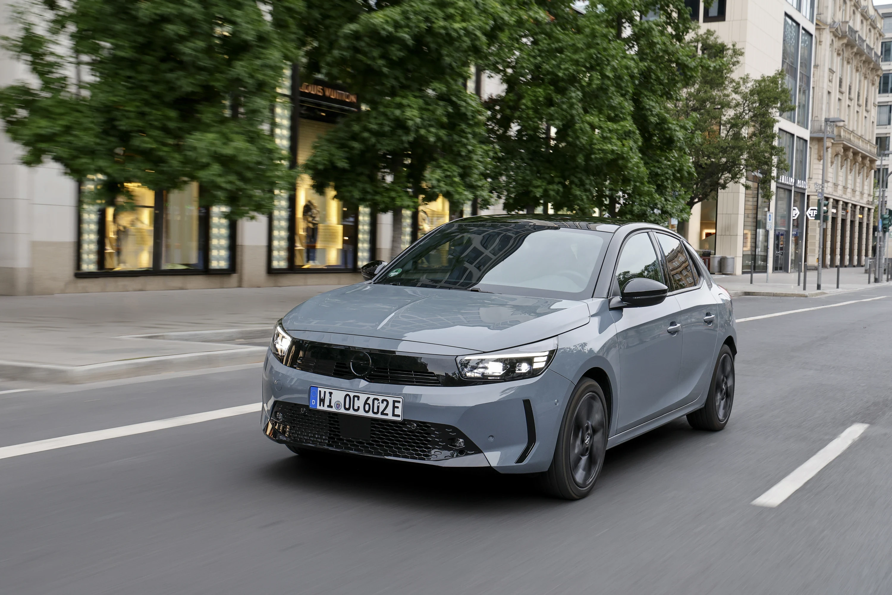 Opel Corsa Electric 51 kWh Long Range exterior view