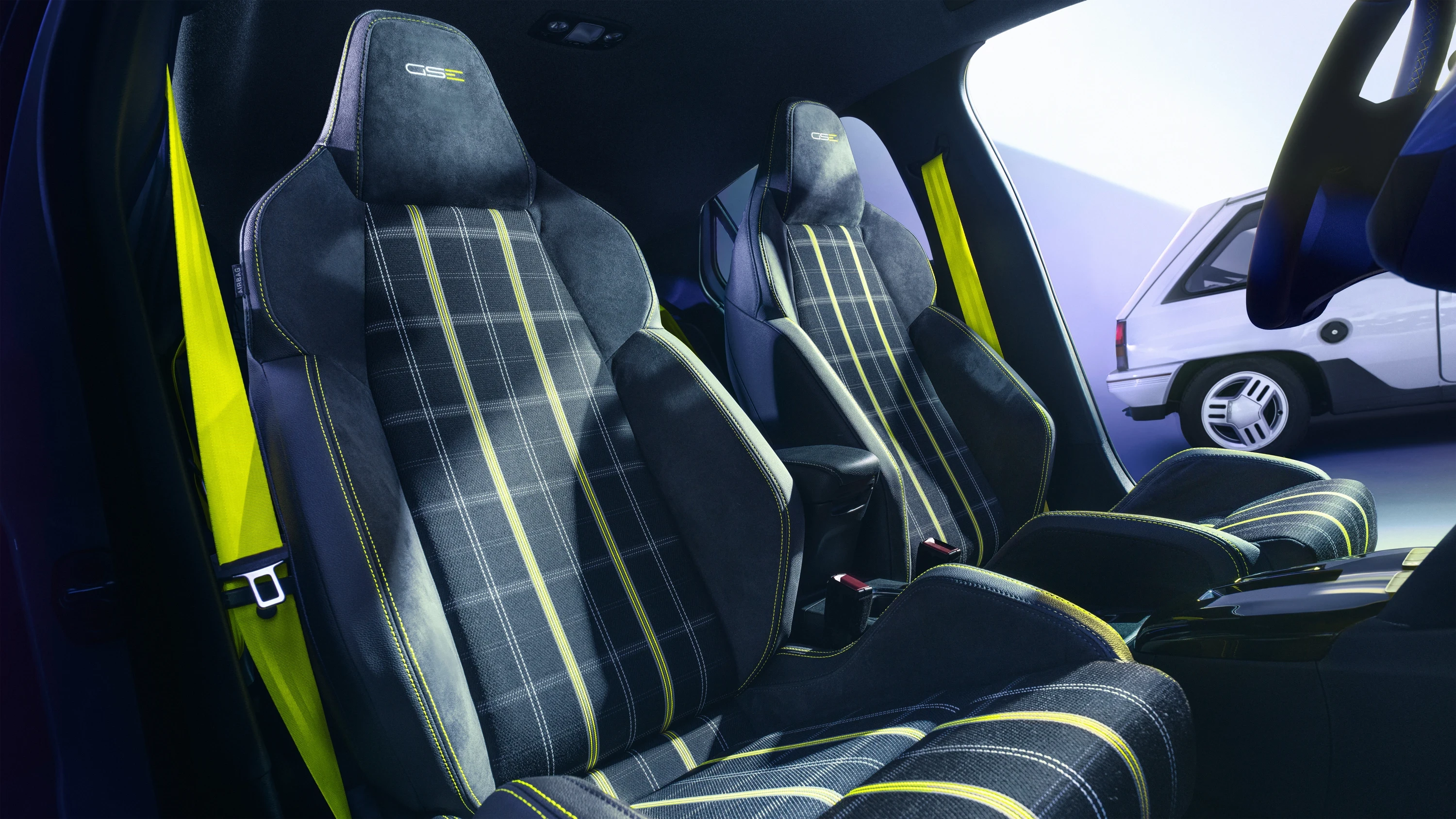 Opel Corsa GSE frontseats view