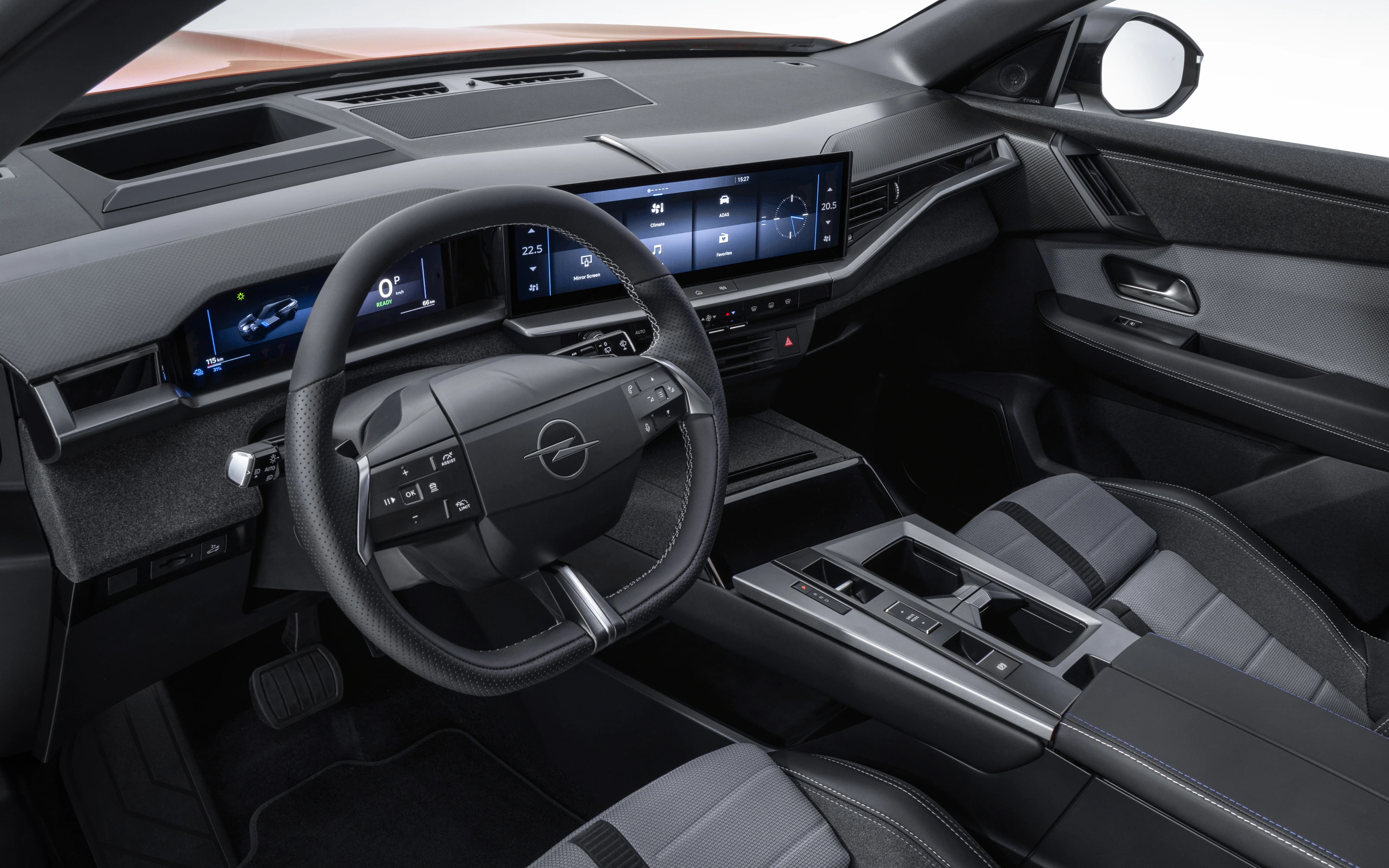 Opel Grandland 97 kWh interior view