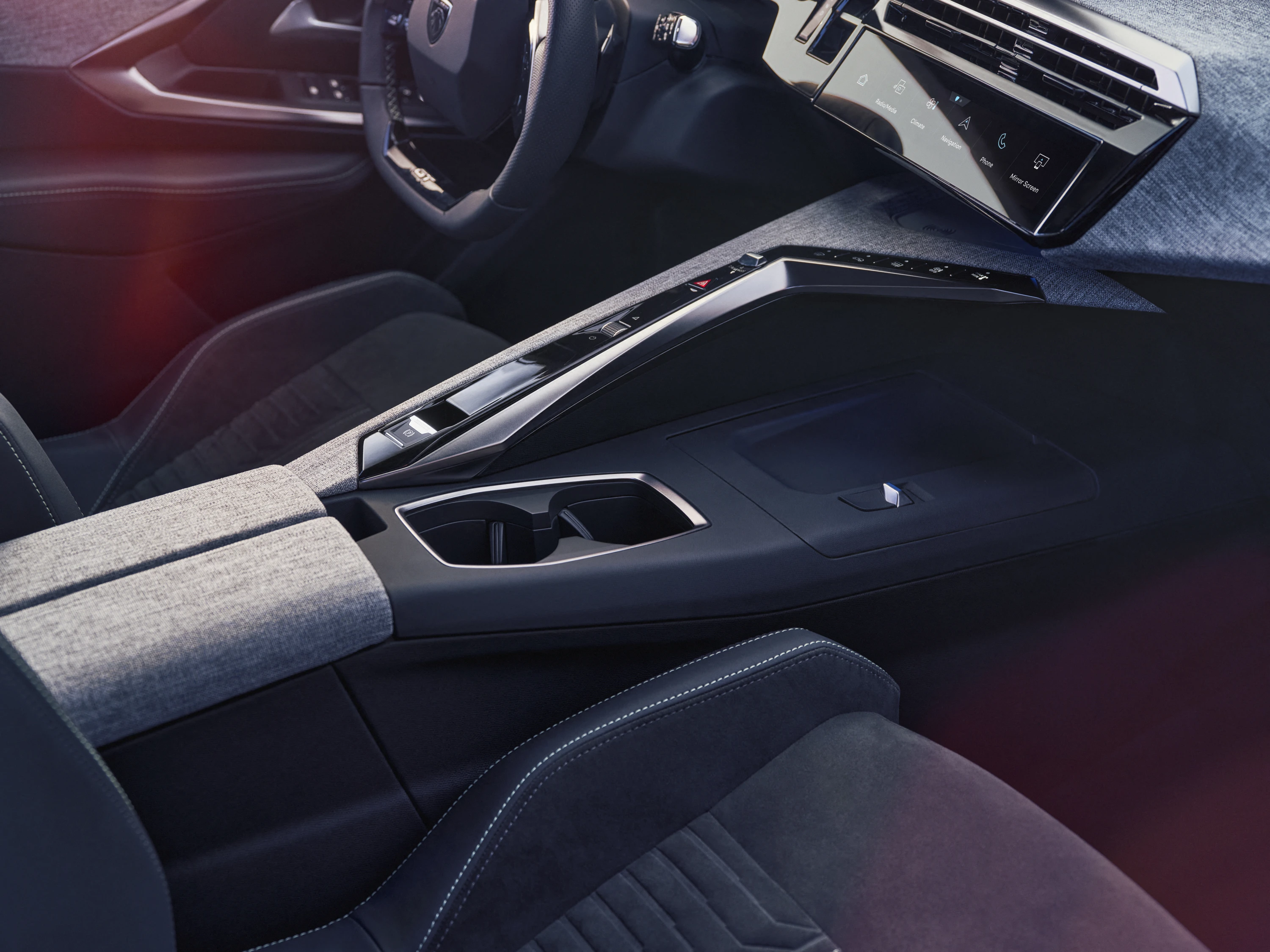 Peugeot E-3008 interior view