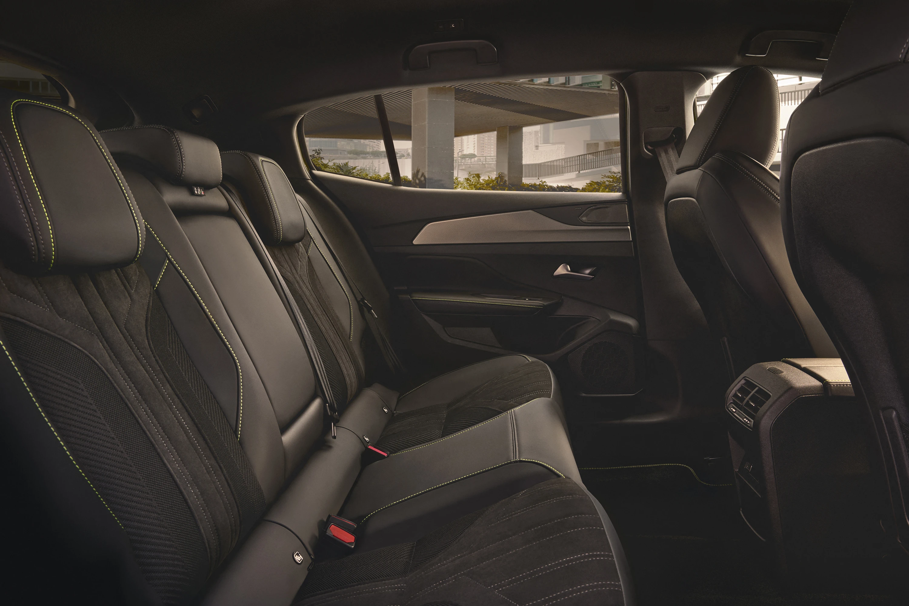 Peugeot e-408 58 kWh secondrowseats view