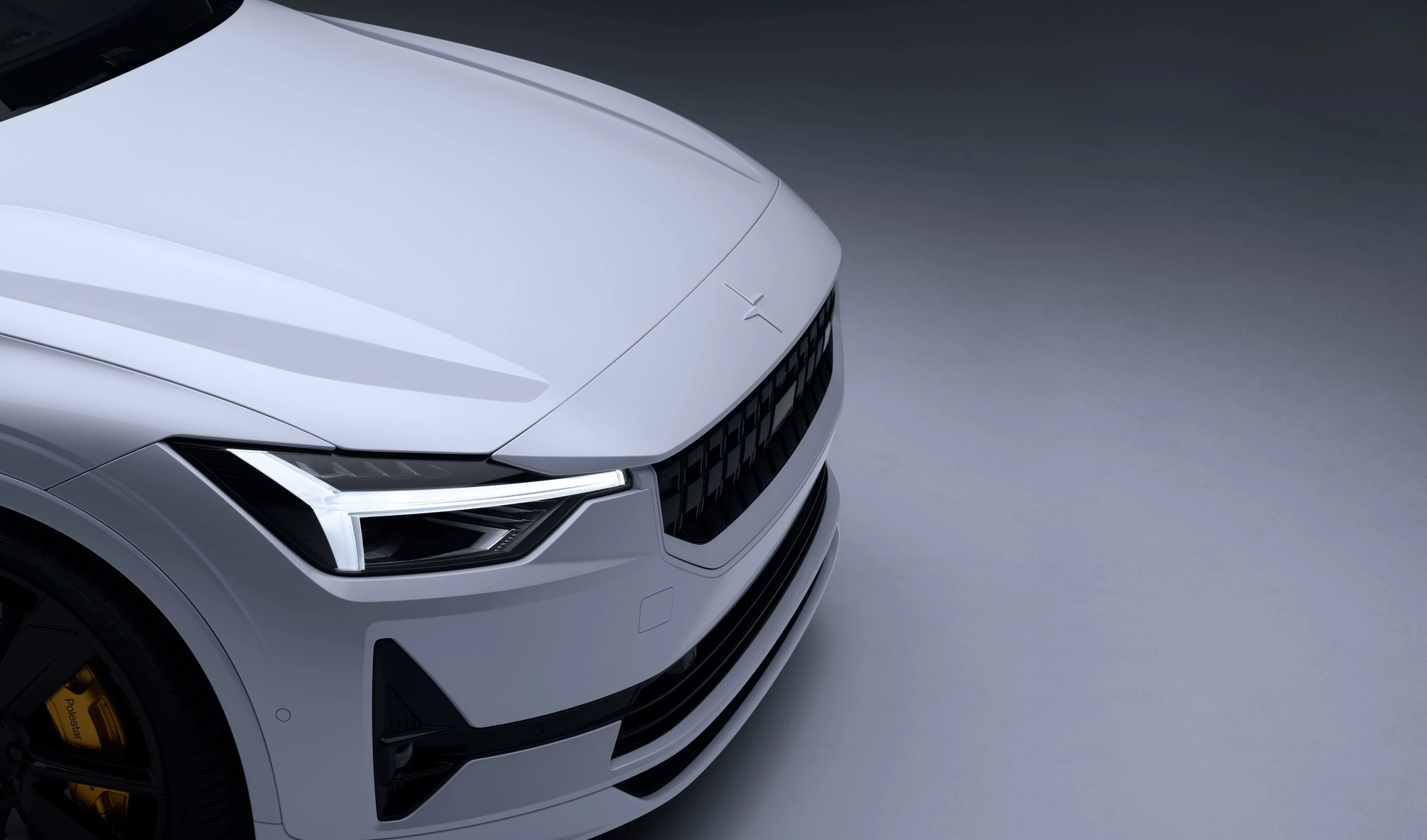 Polestar 2 Standard Range Single Motor headlights view