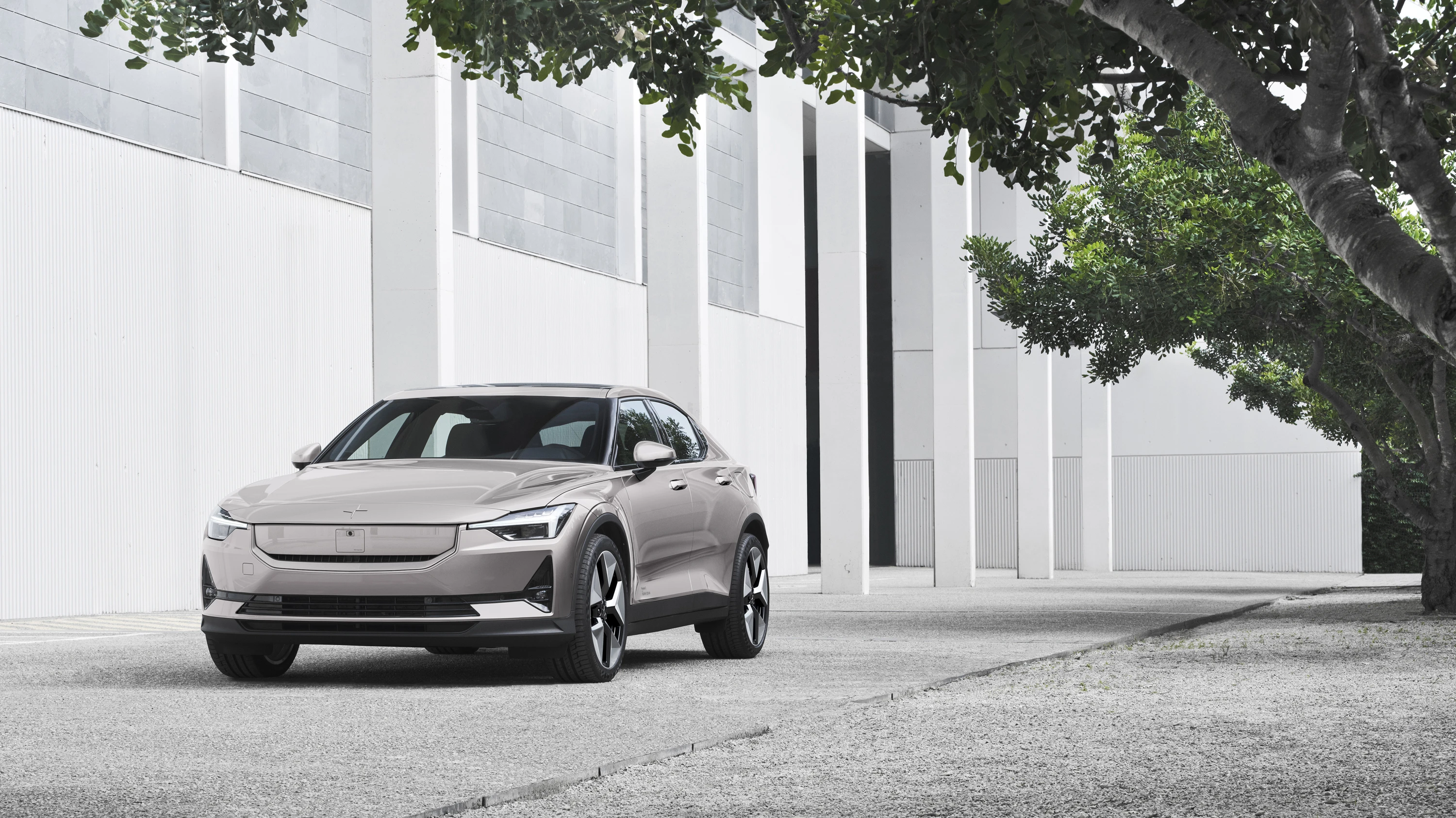 Polestar 2 Standard Range Single Motor exterior view