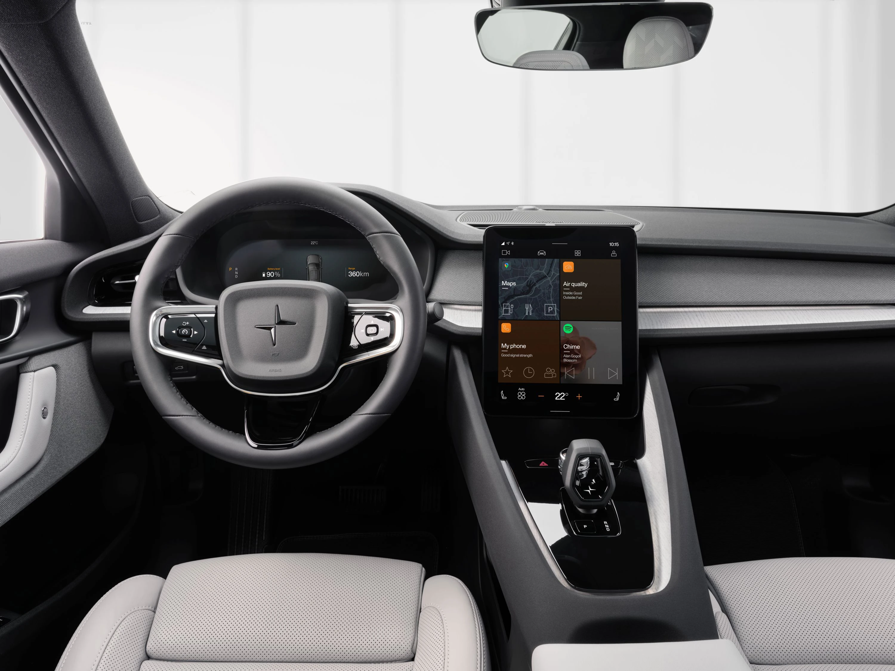 Polestar 2 Standard Range Single Motor screens view