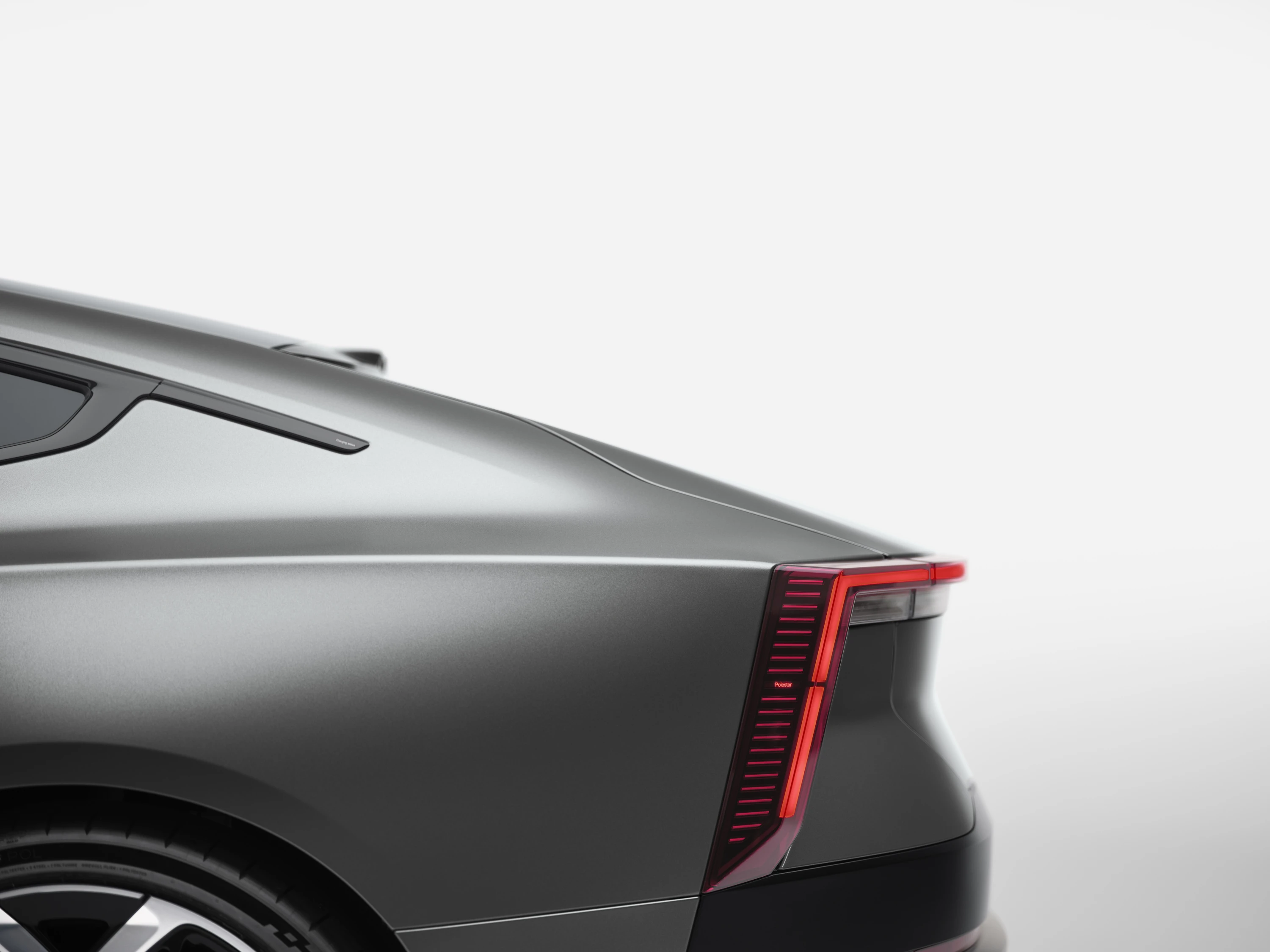 Polestar 5 Dual Motor Performance details view