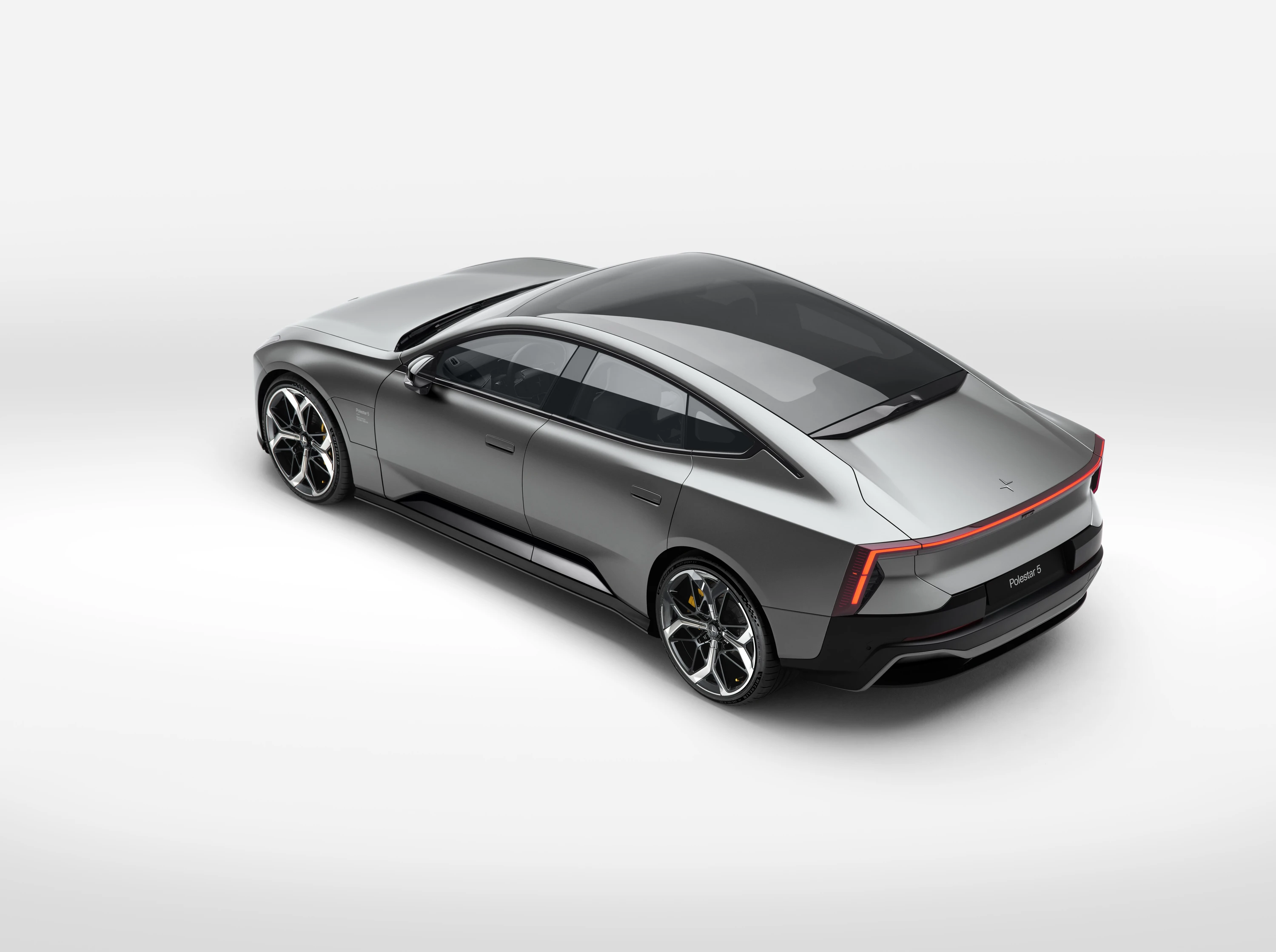 Polestar 5 Dual Motor Performance exterior view