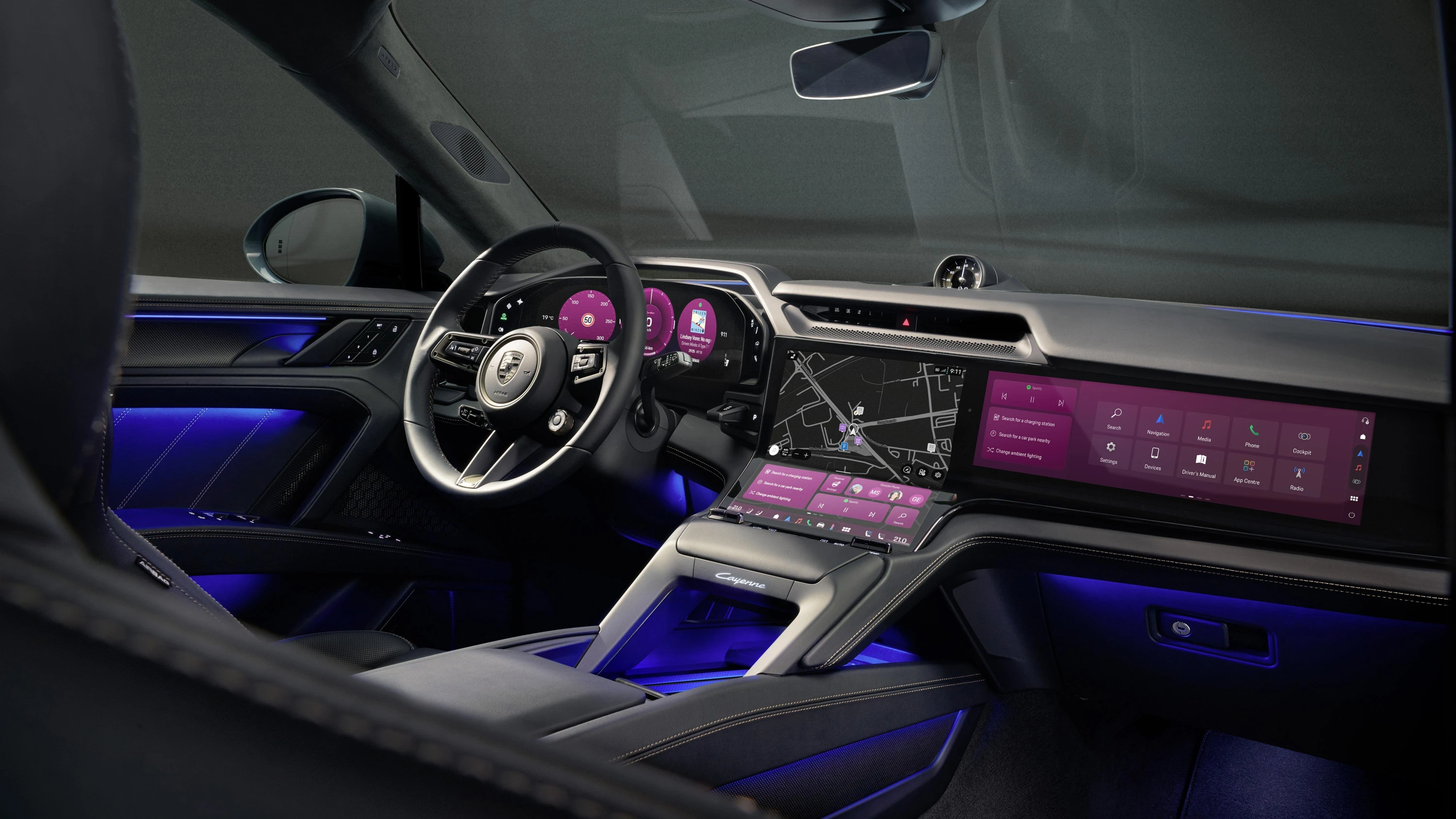 Porsche Cayenne Turbo interior view