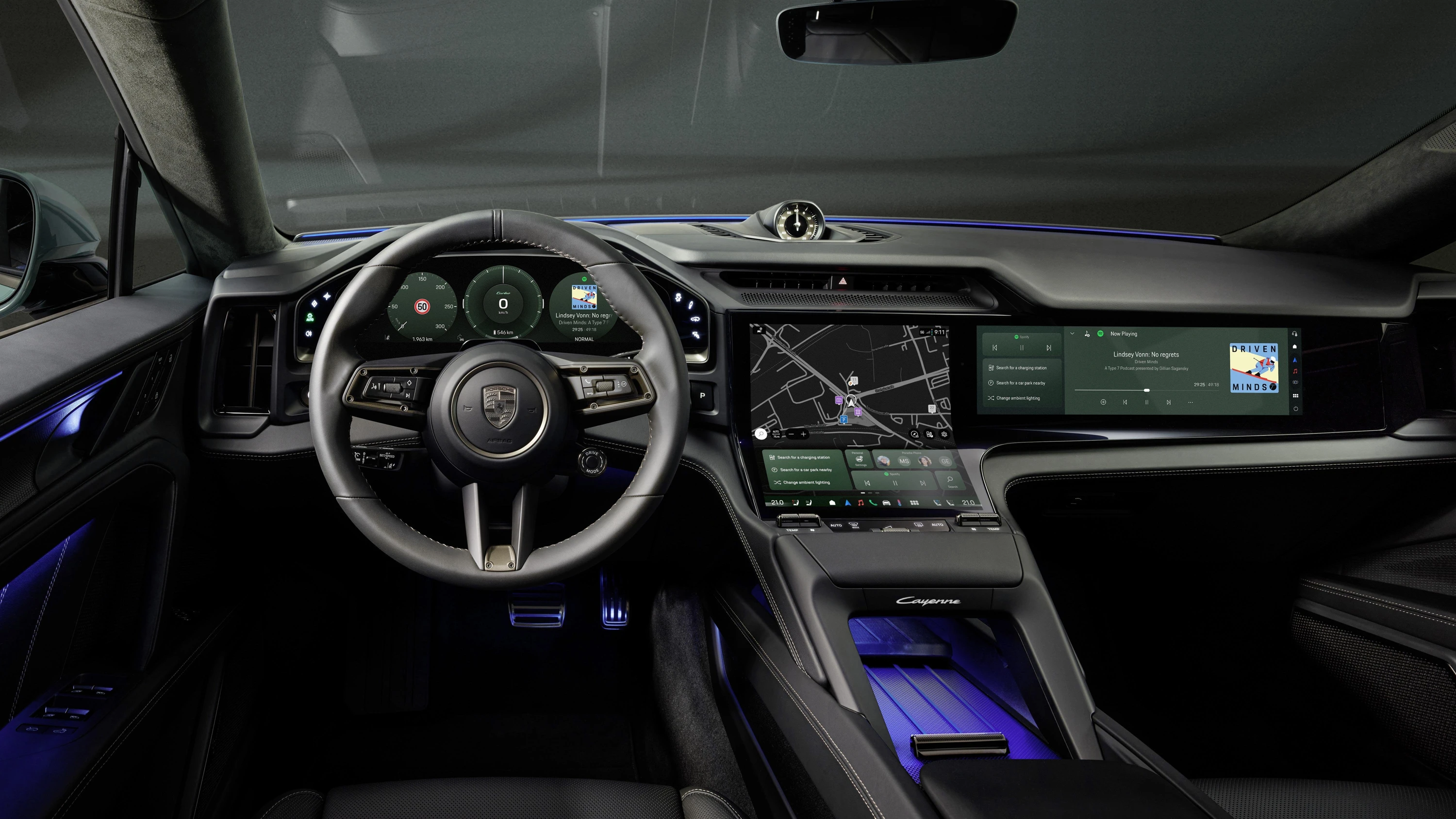 Porsche Cayenne Turbo screens view