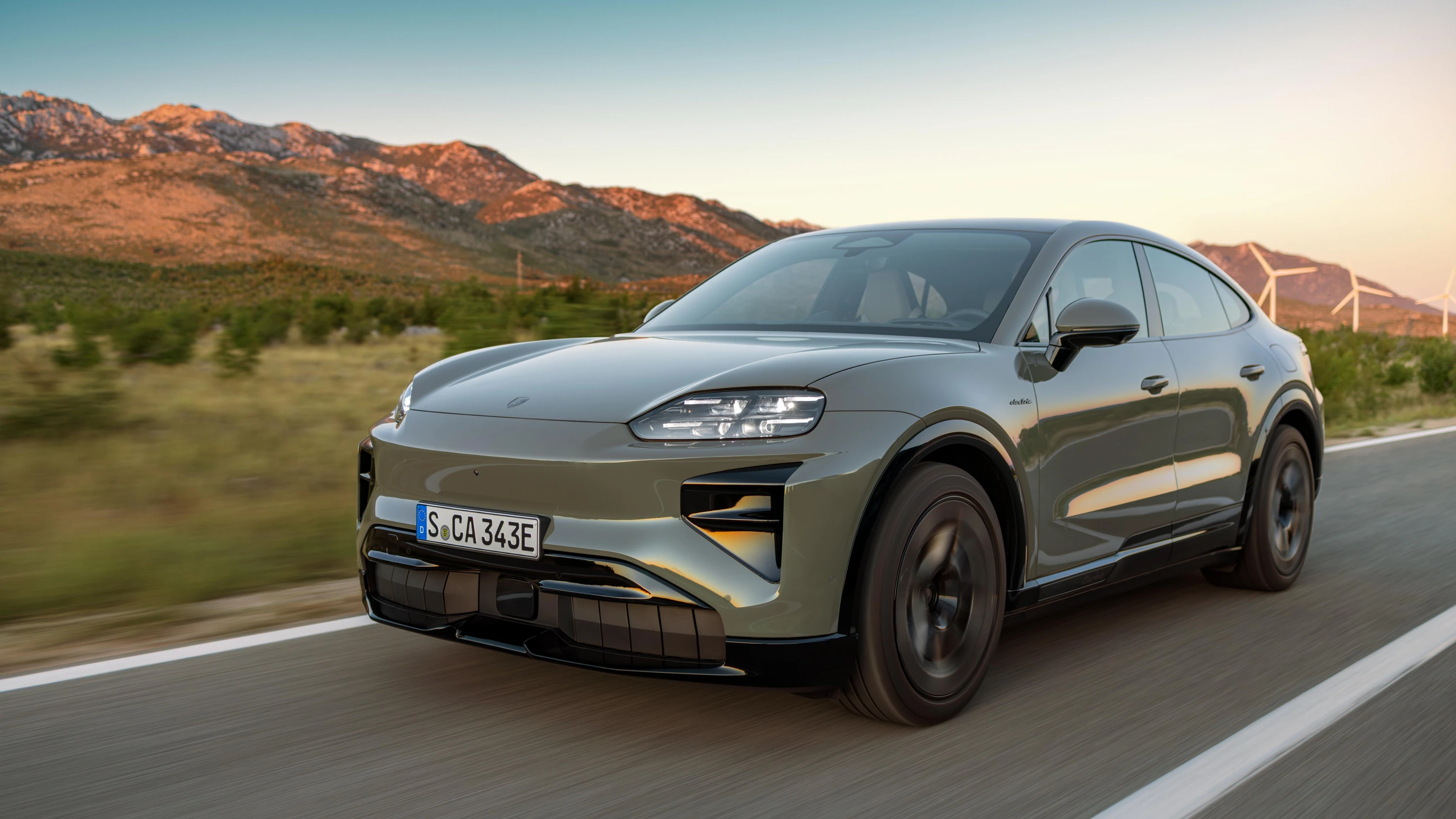 Porsche Cayenne Turbo Coupé electric vehicle exterior