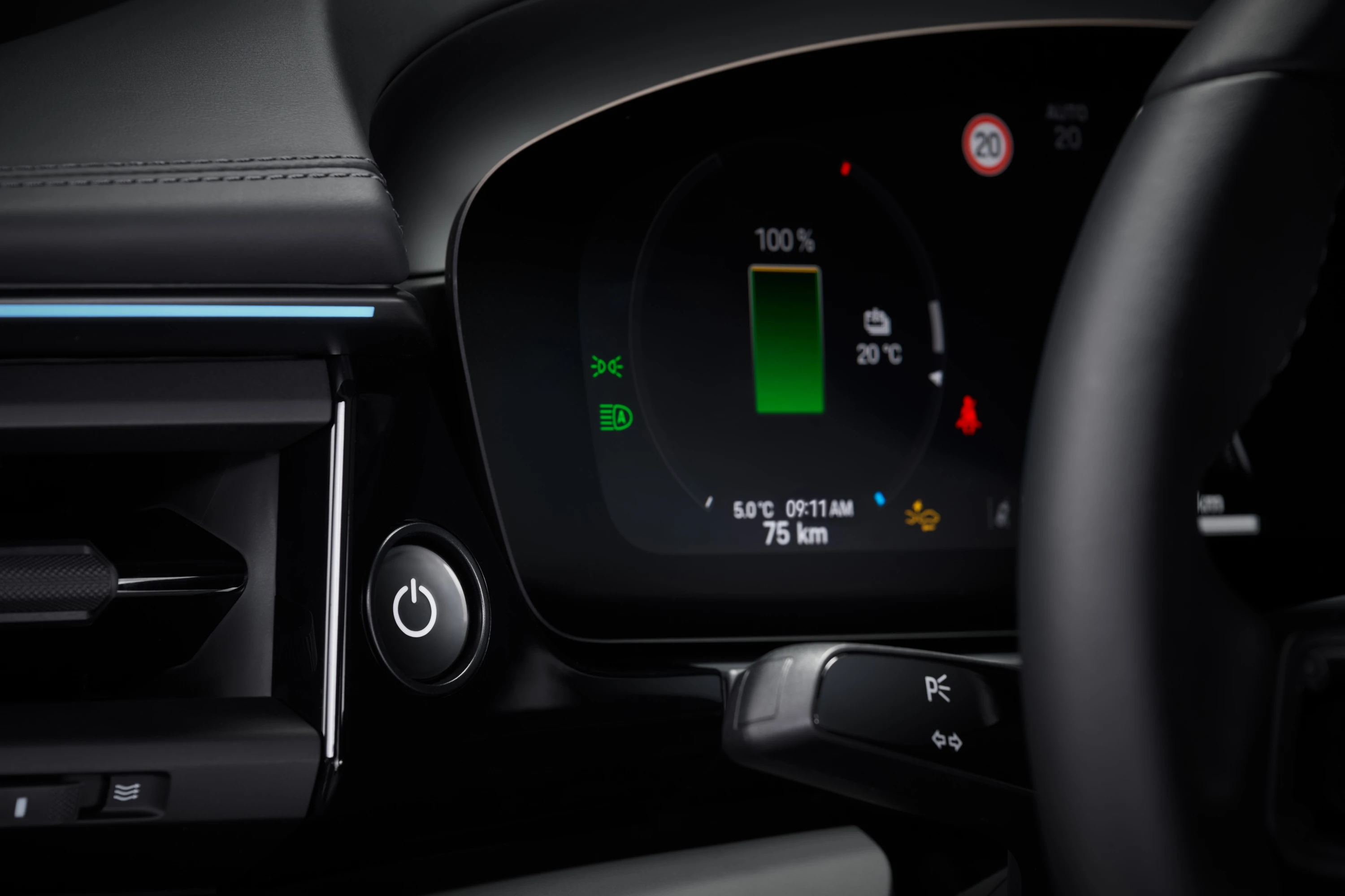 Porsche Macan 4 screens view