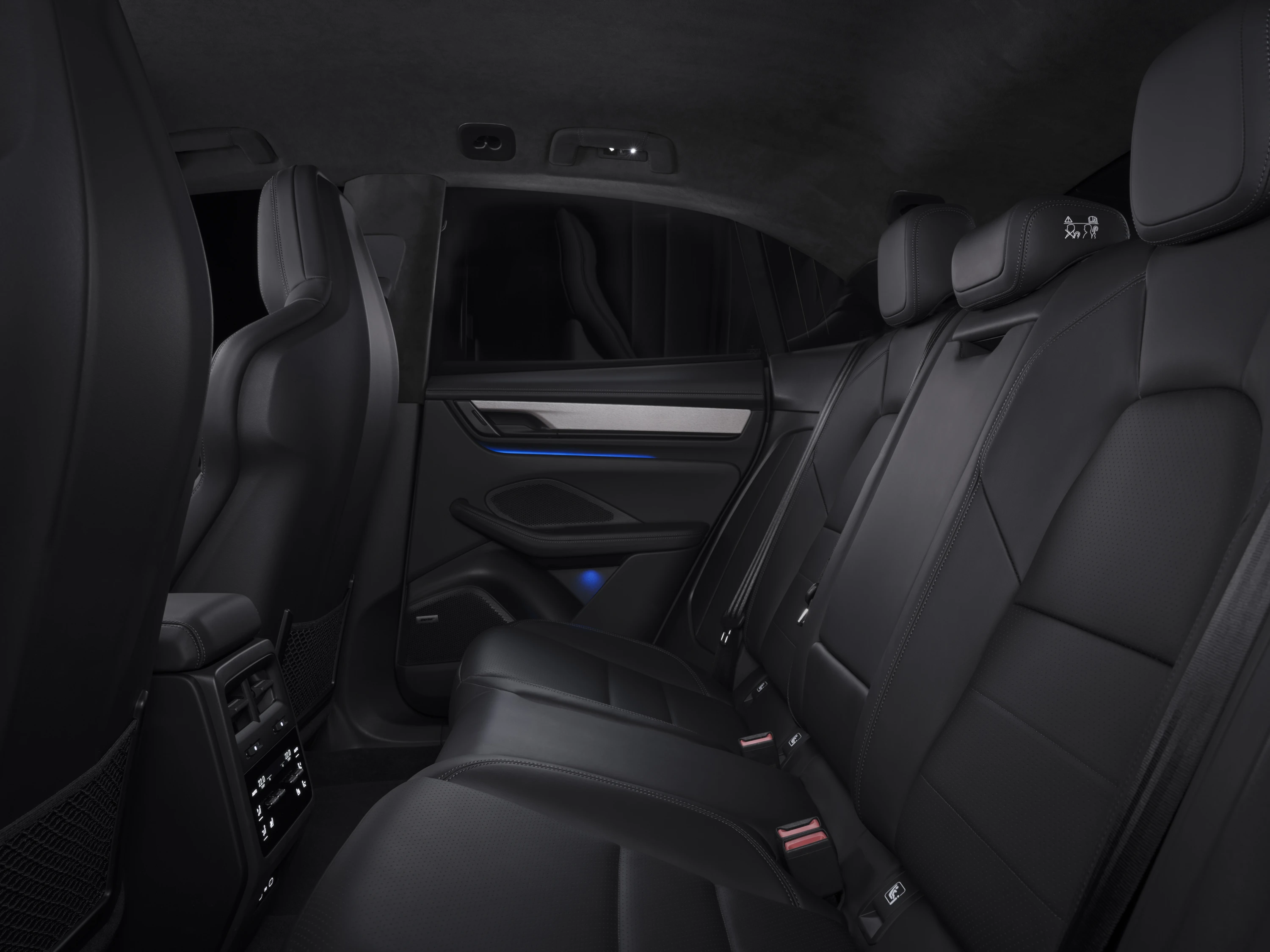 Porsche Macan 4S secondrowseats view