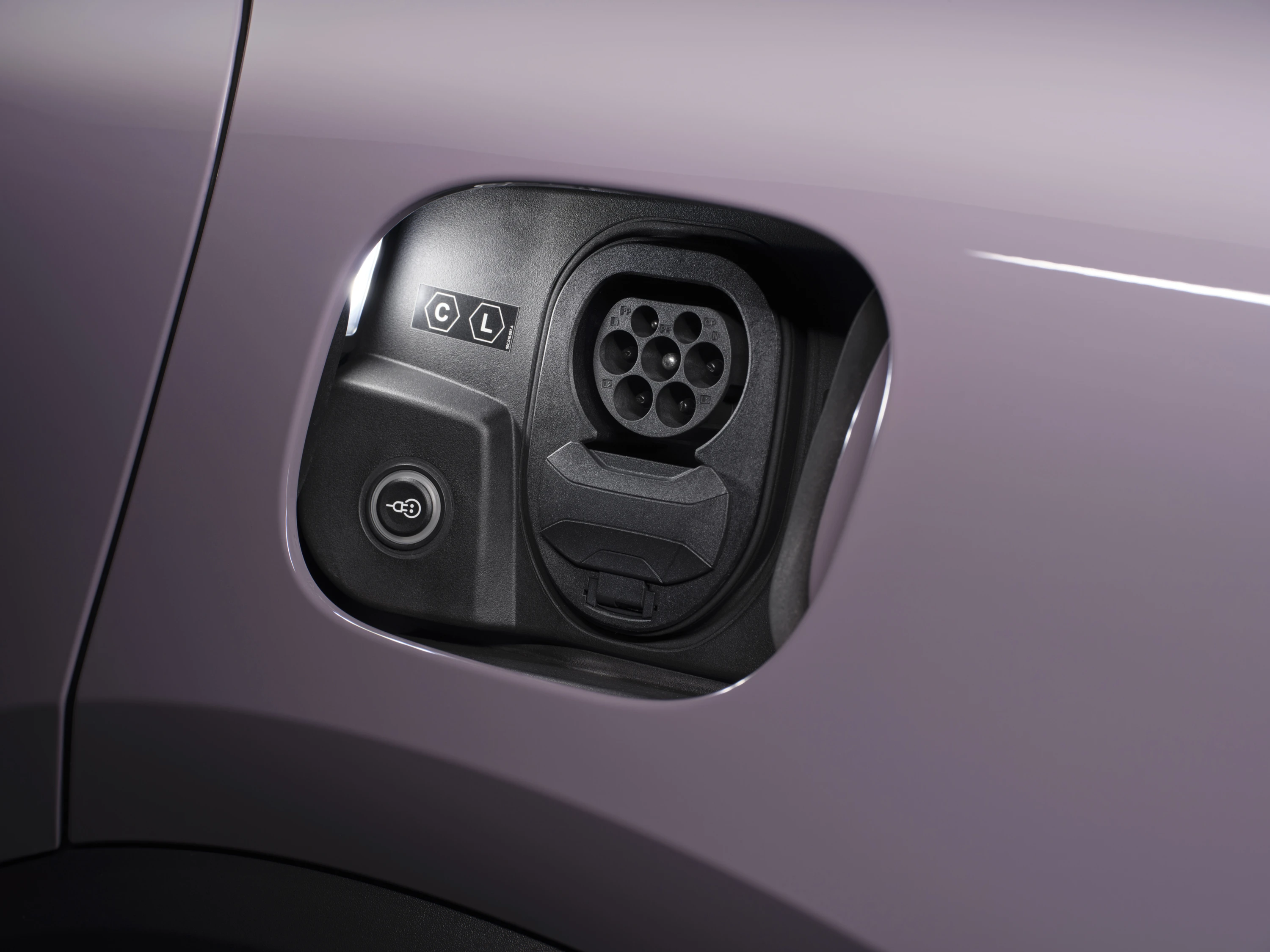 Porsche Macan chargeport view