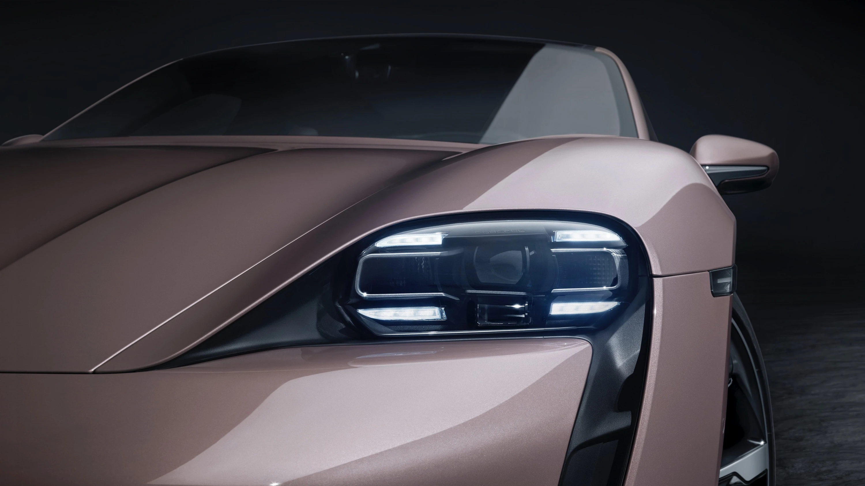 Porsche Taycan Turbo lights view