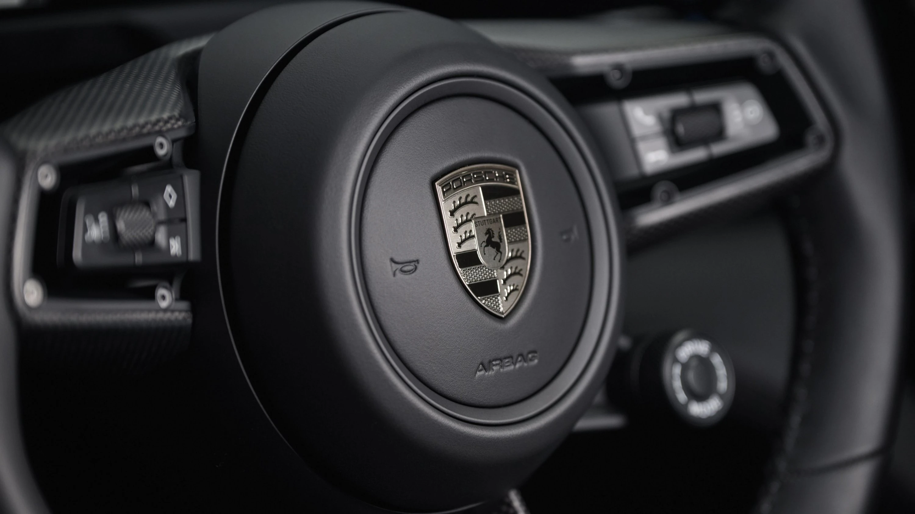 Porsche Taycan Turbo Cross Turismo details view
