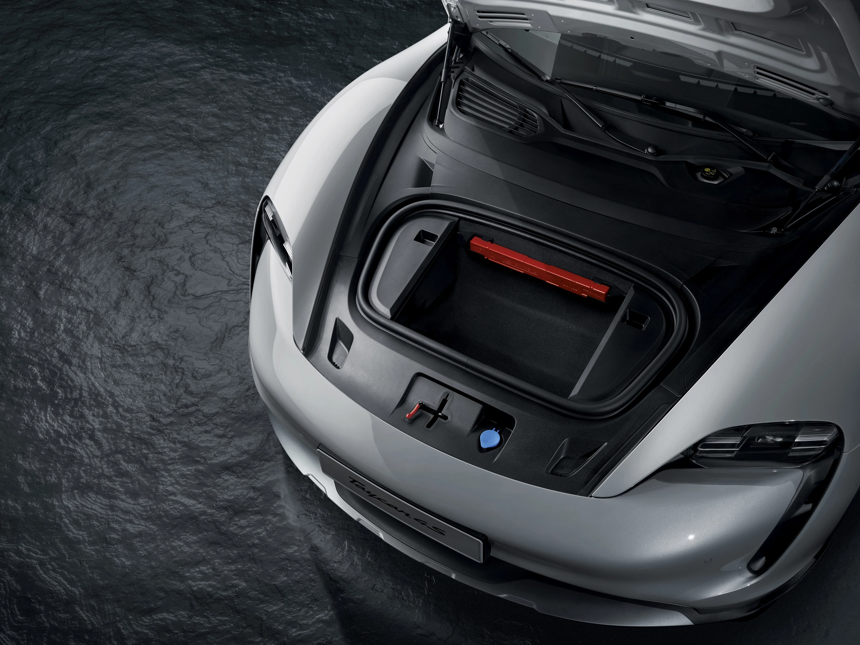 Porsche Taycan Turbo Cross Turismo frunk view