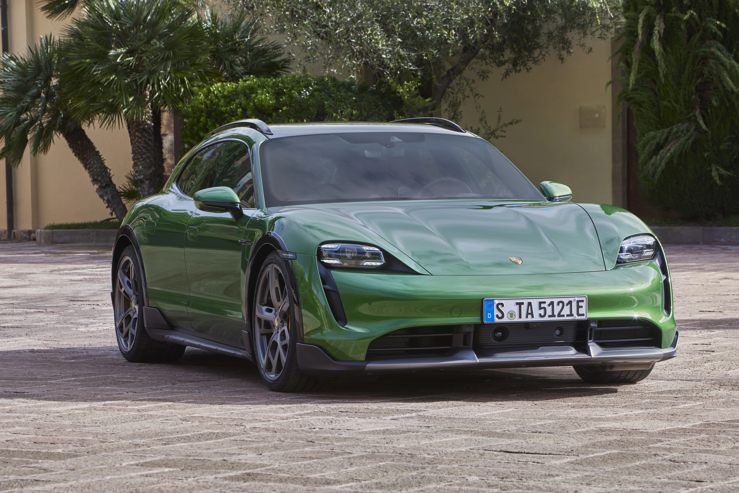 Porsche Taycan Turbo S Cross Turismo (GEN1) electric vehicle variant