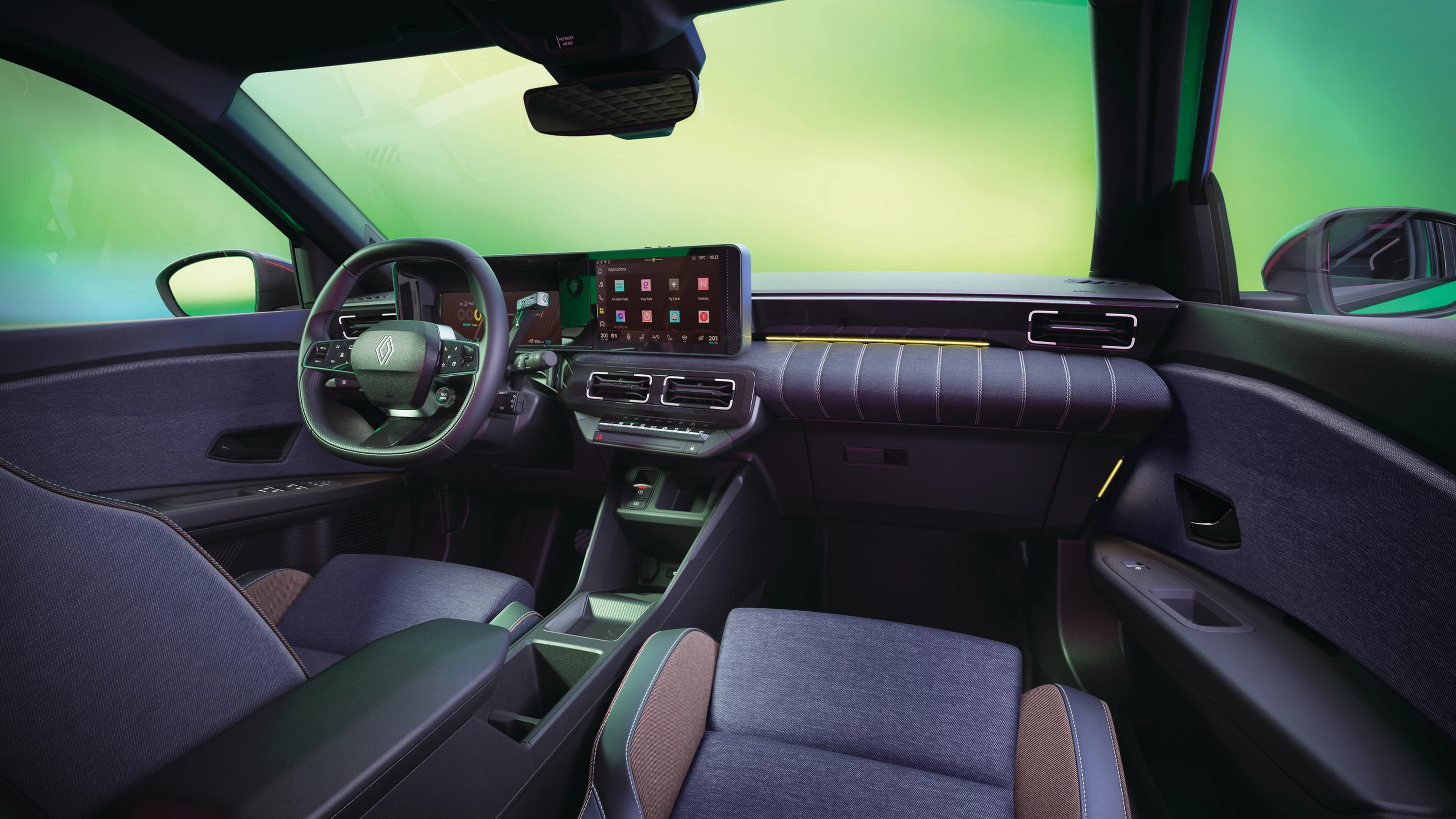 Renault 5 E-Tech 40kWh 120hp interior view